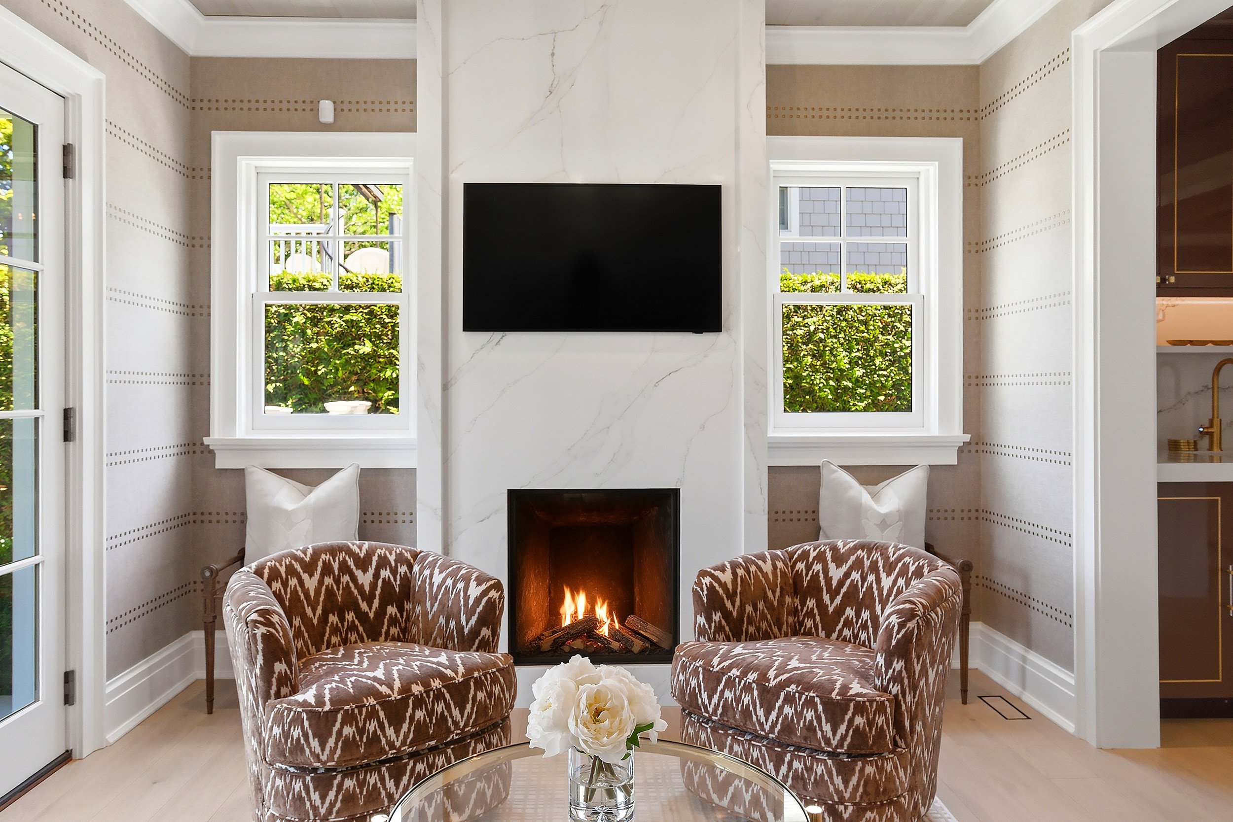 032-Parlor 3.jpg