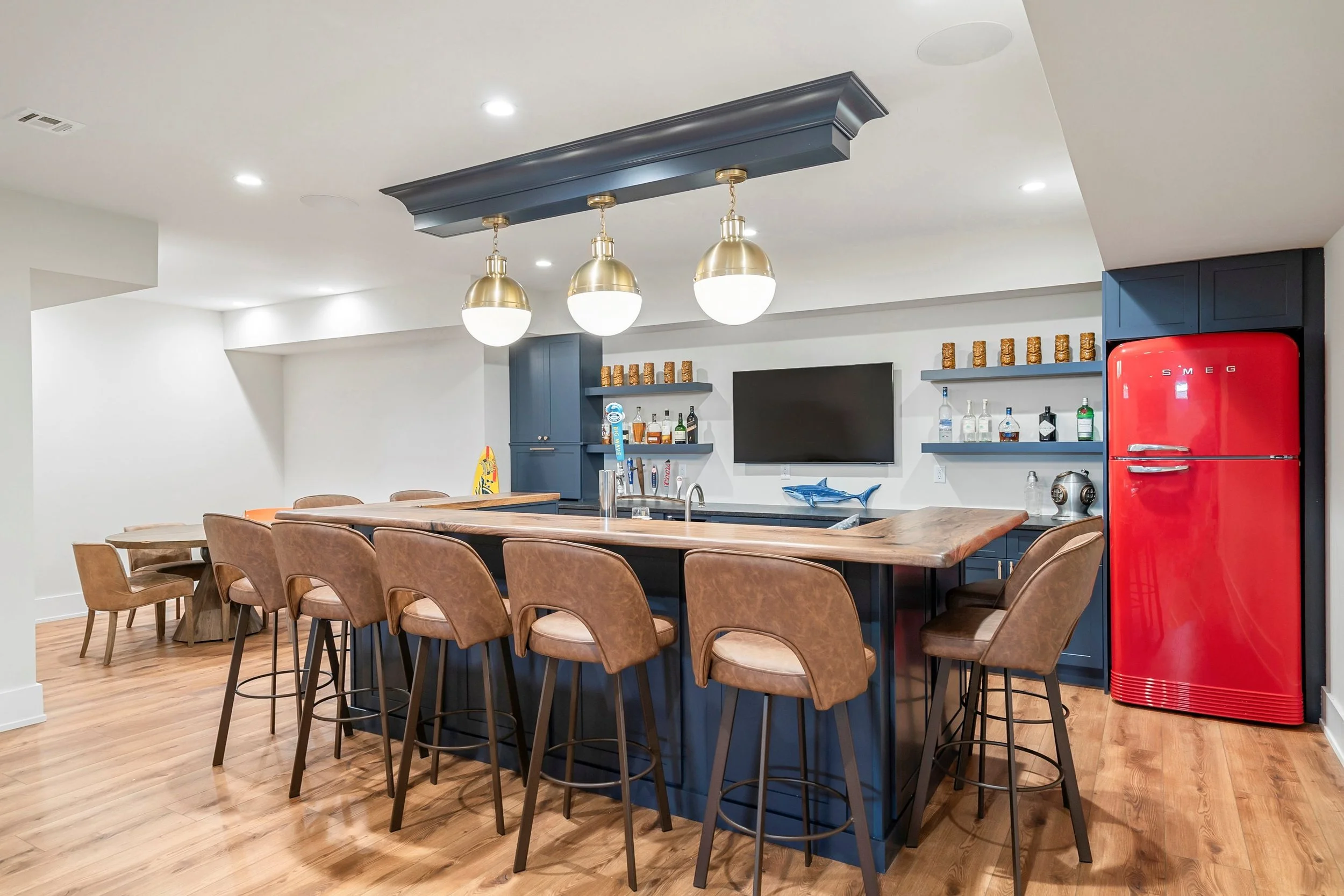 070-Bar 1A.jpg