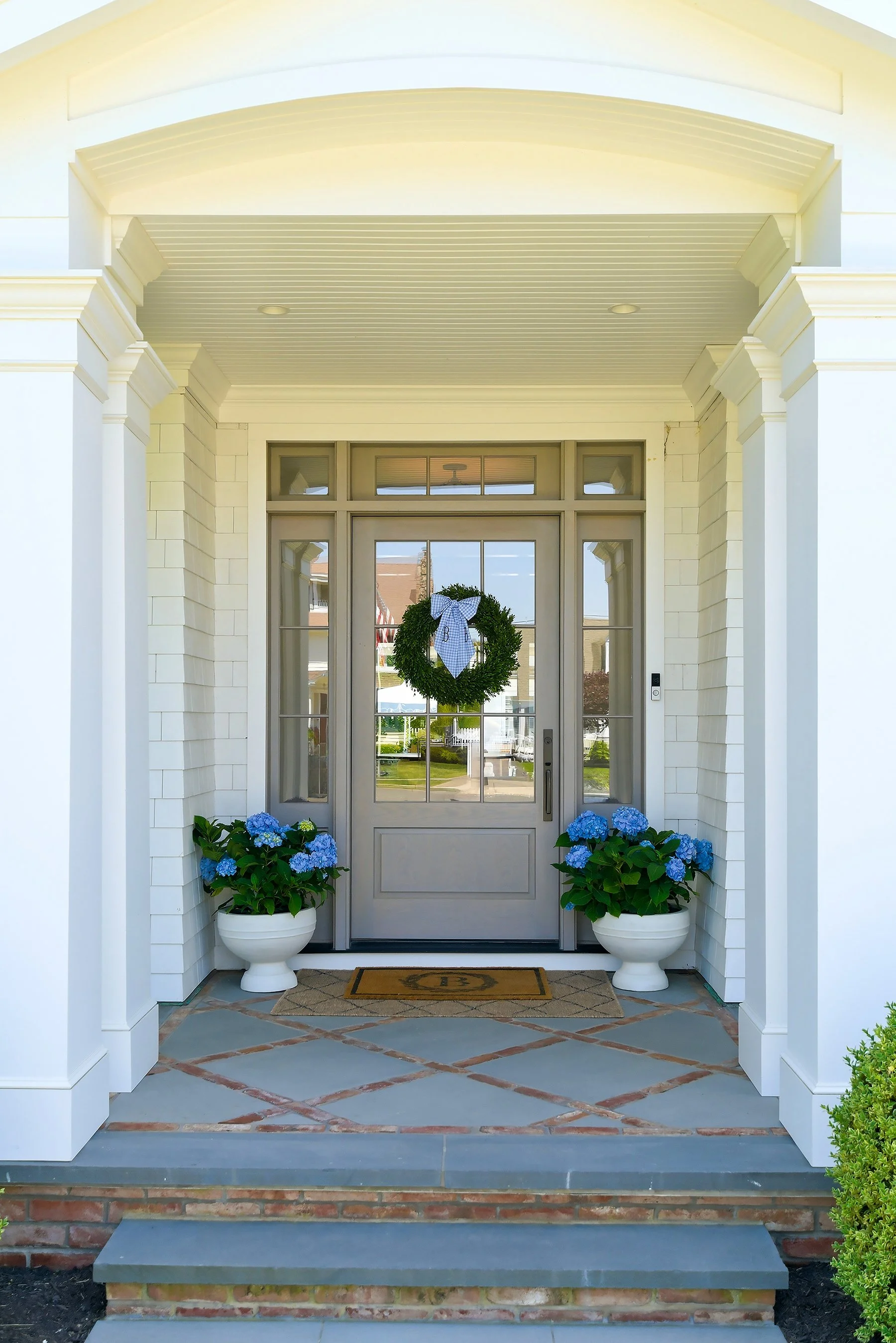 020-Front 19.jpg