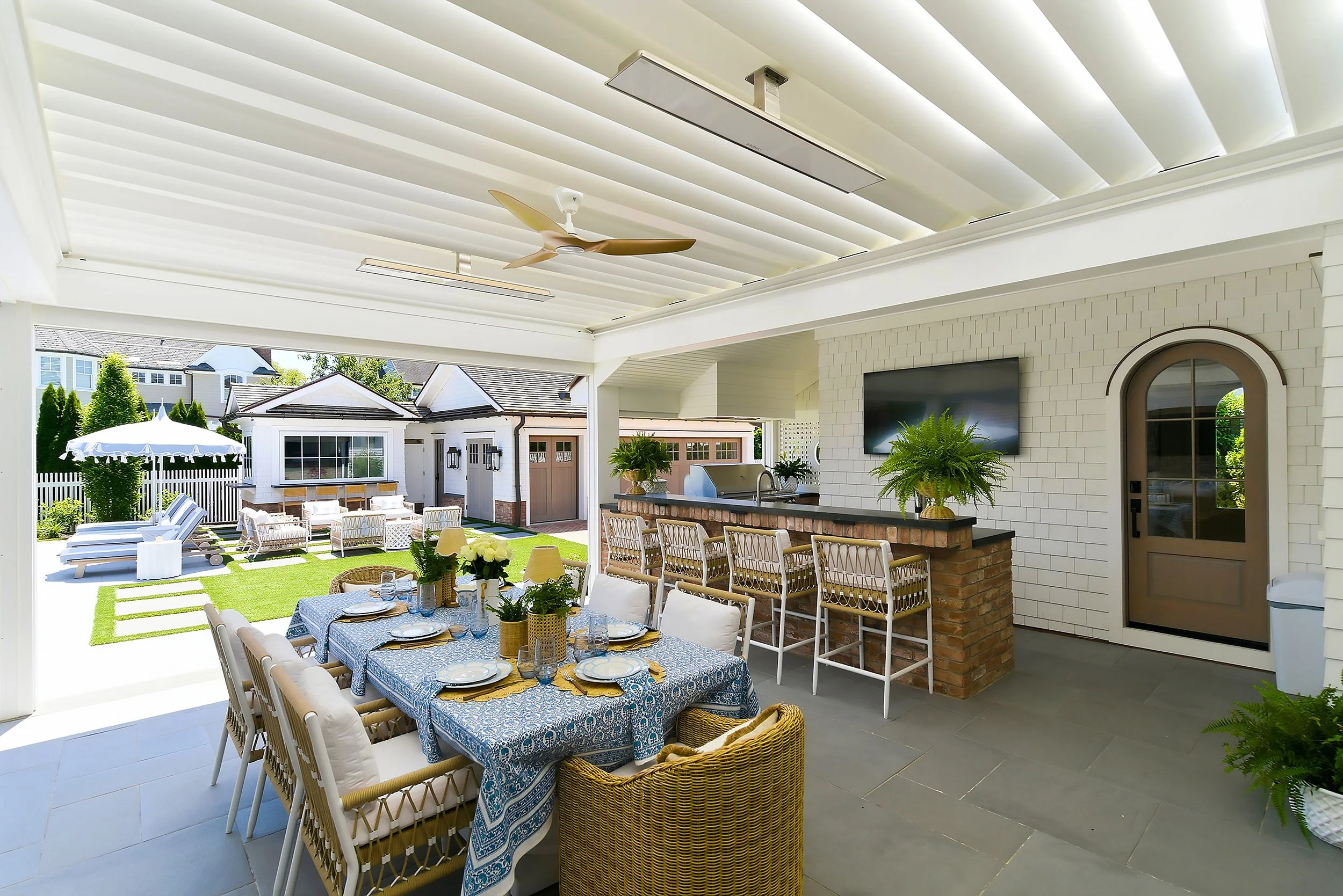 227-Veranda 15.jpg