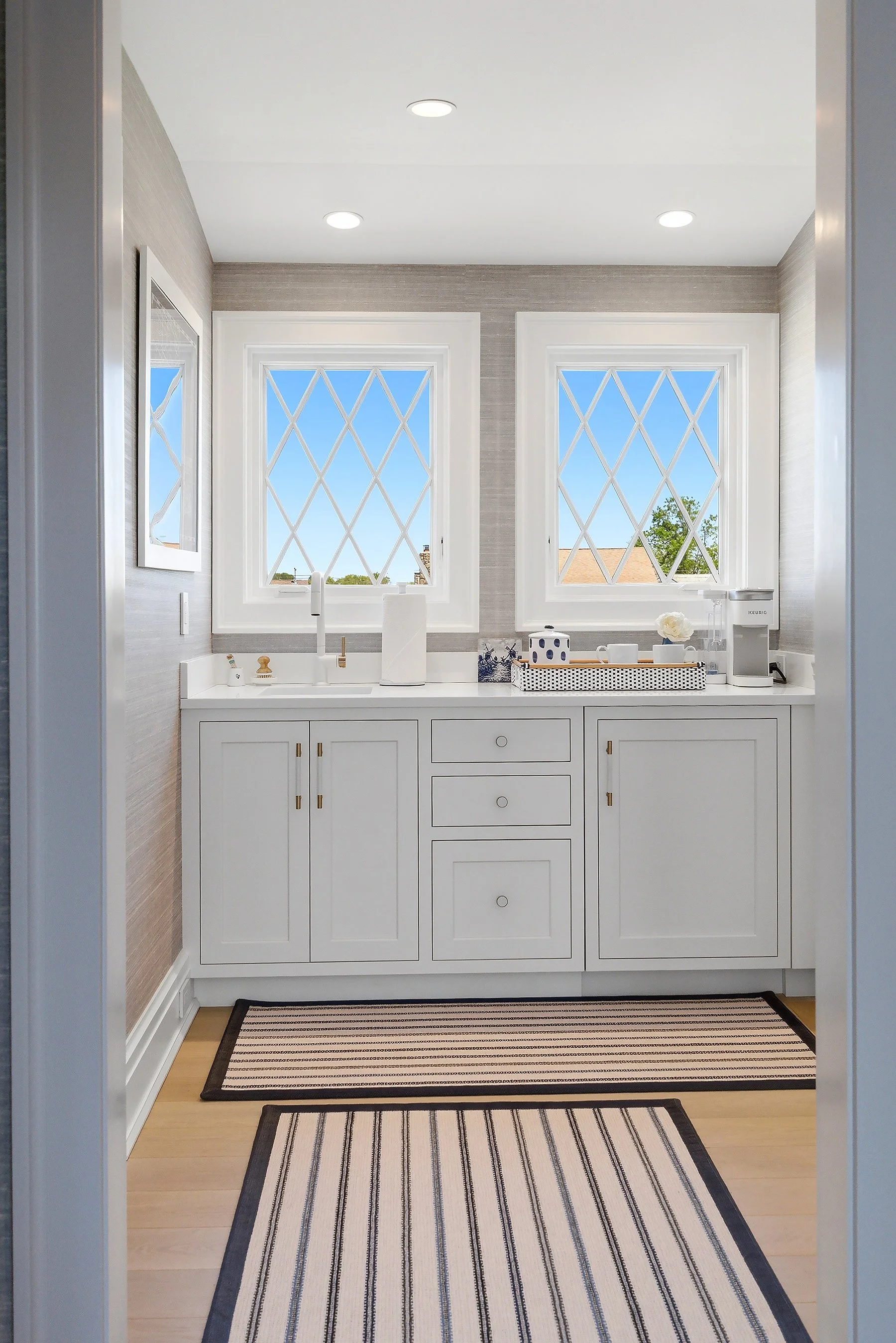 141-Wet Bar 2.jpg