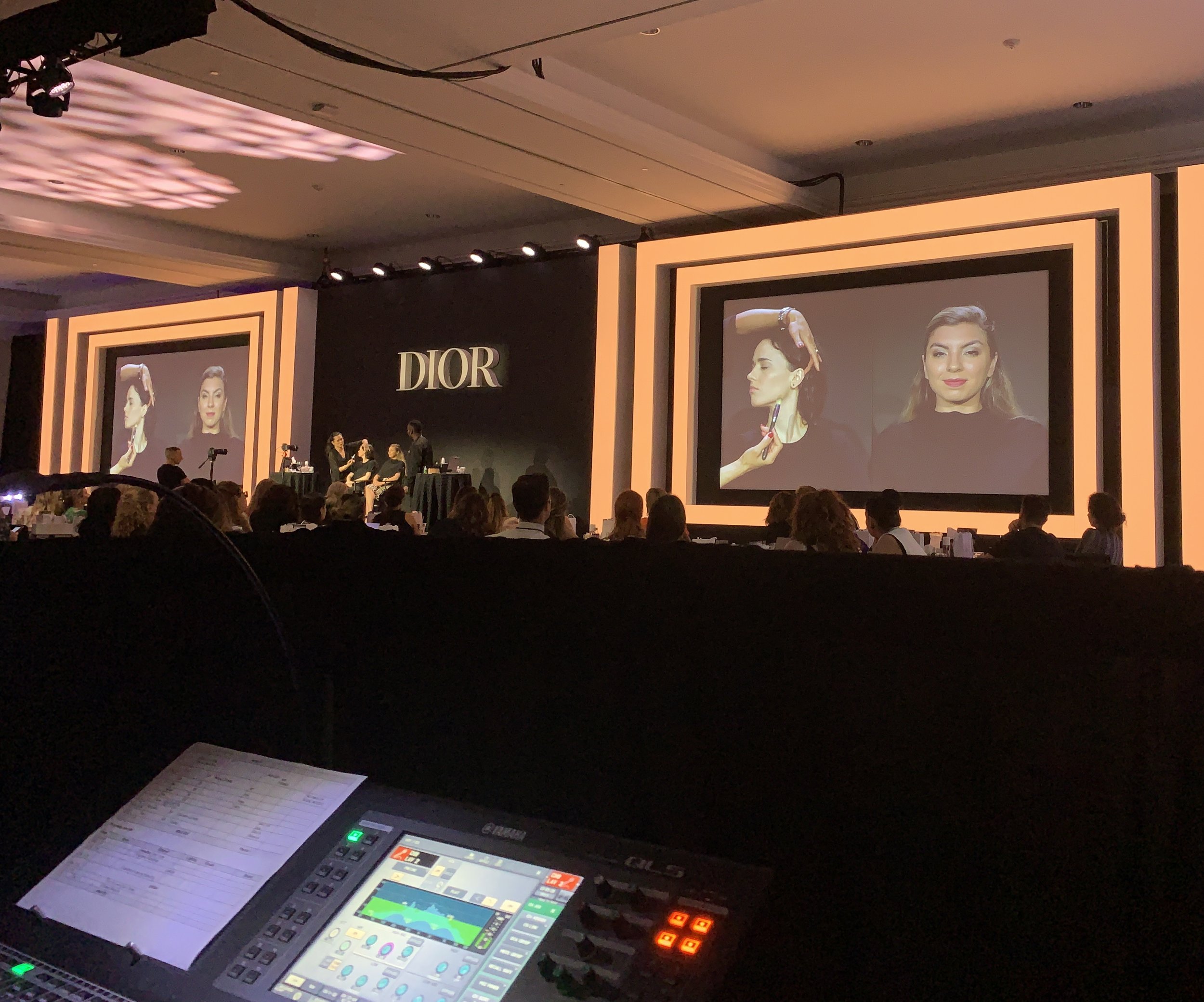 DIOR STAGE.jpg