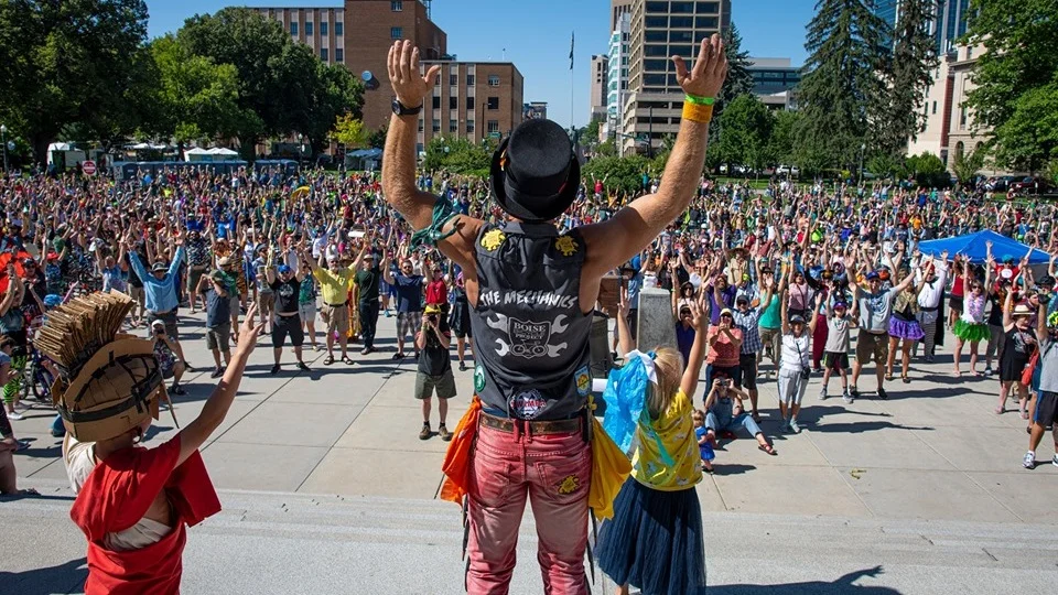 Parade+steps.jpg