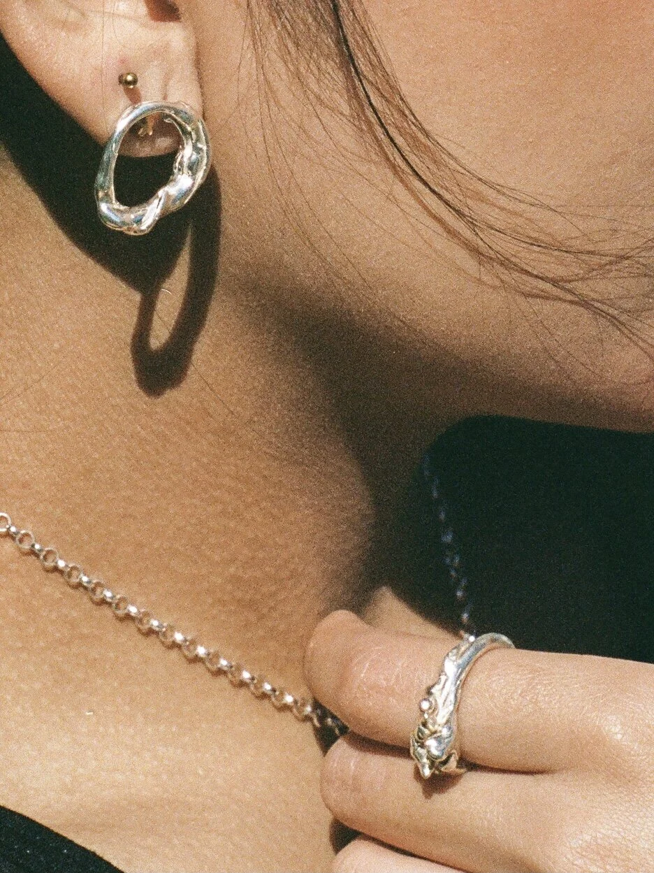 5FA95FAC-50B6-4AF1-83F4-010EE59ADDF6