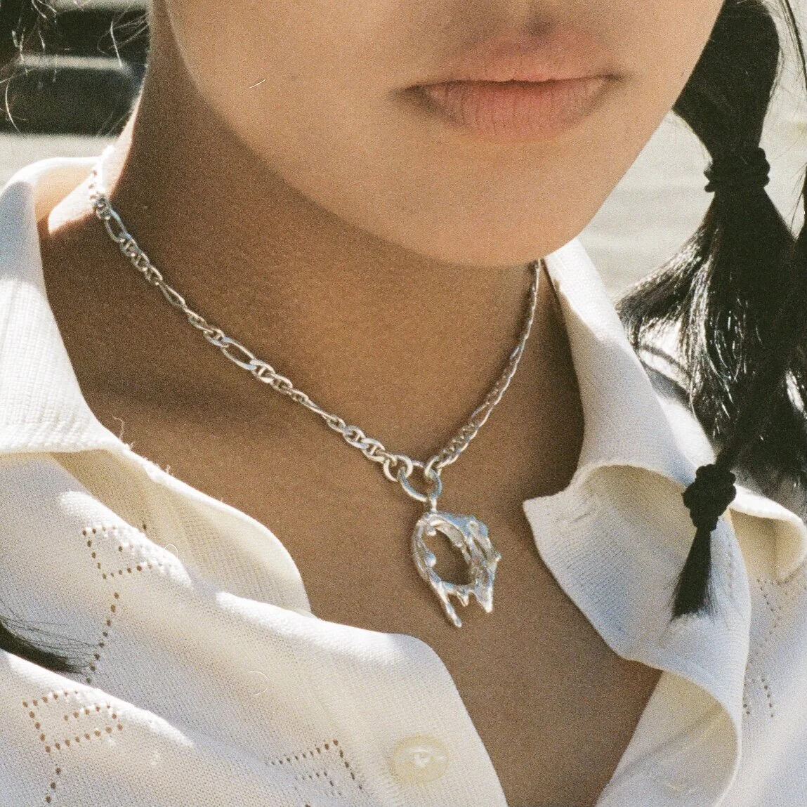 E8653116-F39B-45B1-B935-51D88C7350AD