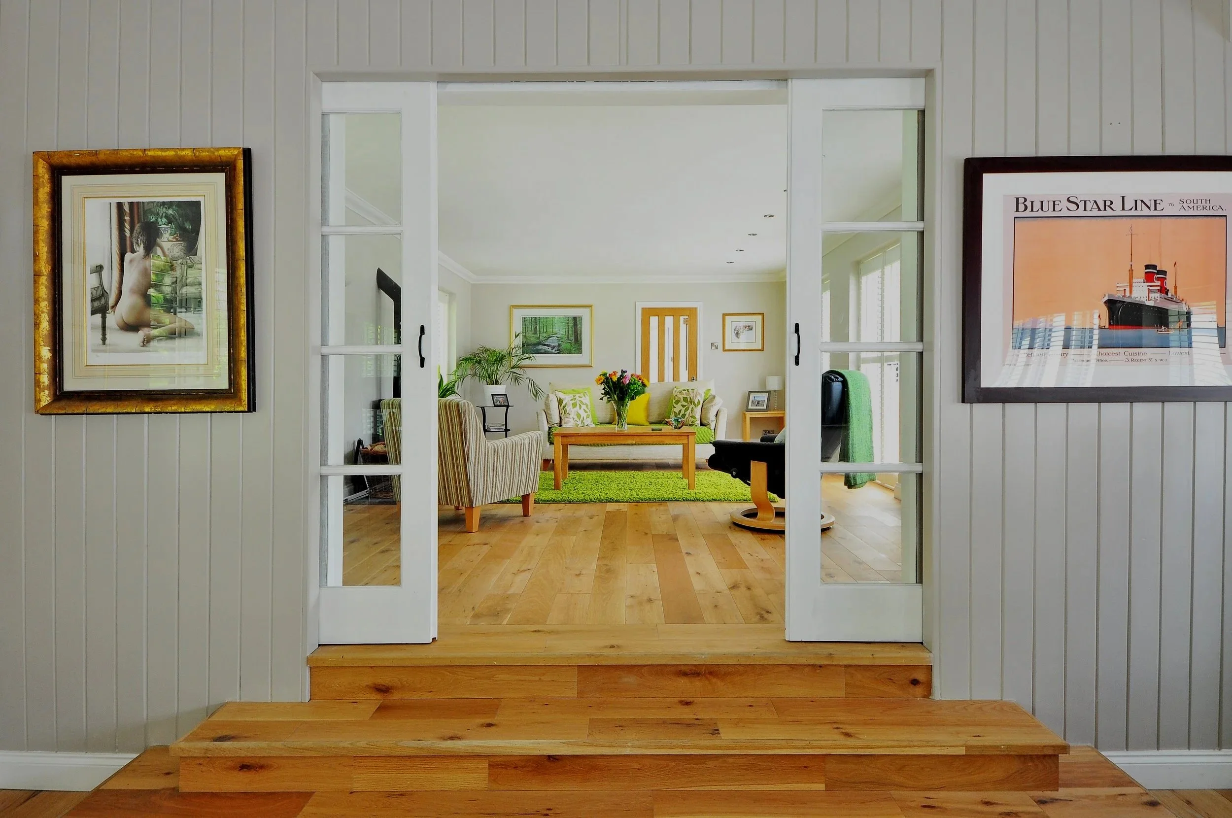 architecture-contemporary-couch-279607.jpg