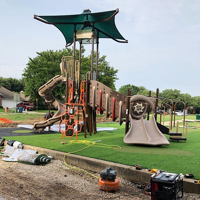 We are having a blast installing Playground Grass Extreme in Flower Mound! One more inclusive park to bless the community! 😊
&mdash;
#foreverlawn #foreverlawntexas #texas #artificial #turf #artificialturf #artificialgrass #flowermound #dallas #playg