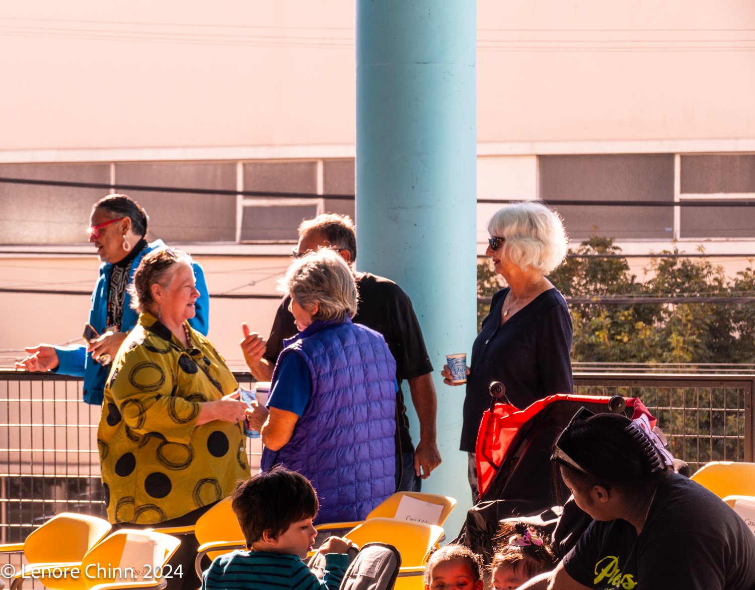 Pre event residents, their babies & others arrive.jpg