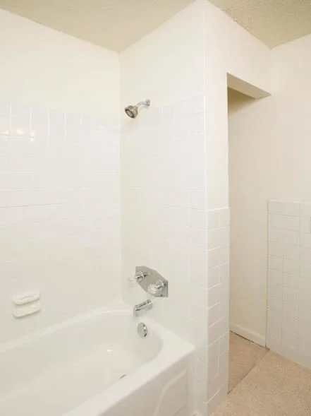 pointe-apartments-anoka-mn-building-photo (8).jpg