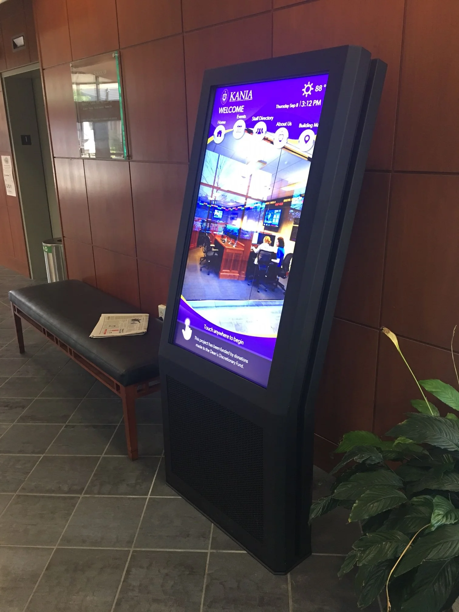 Kiosk-2.JPG