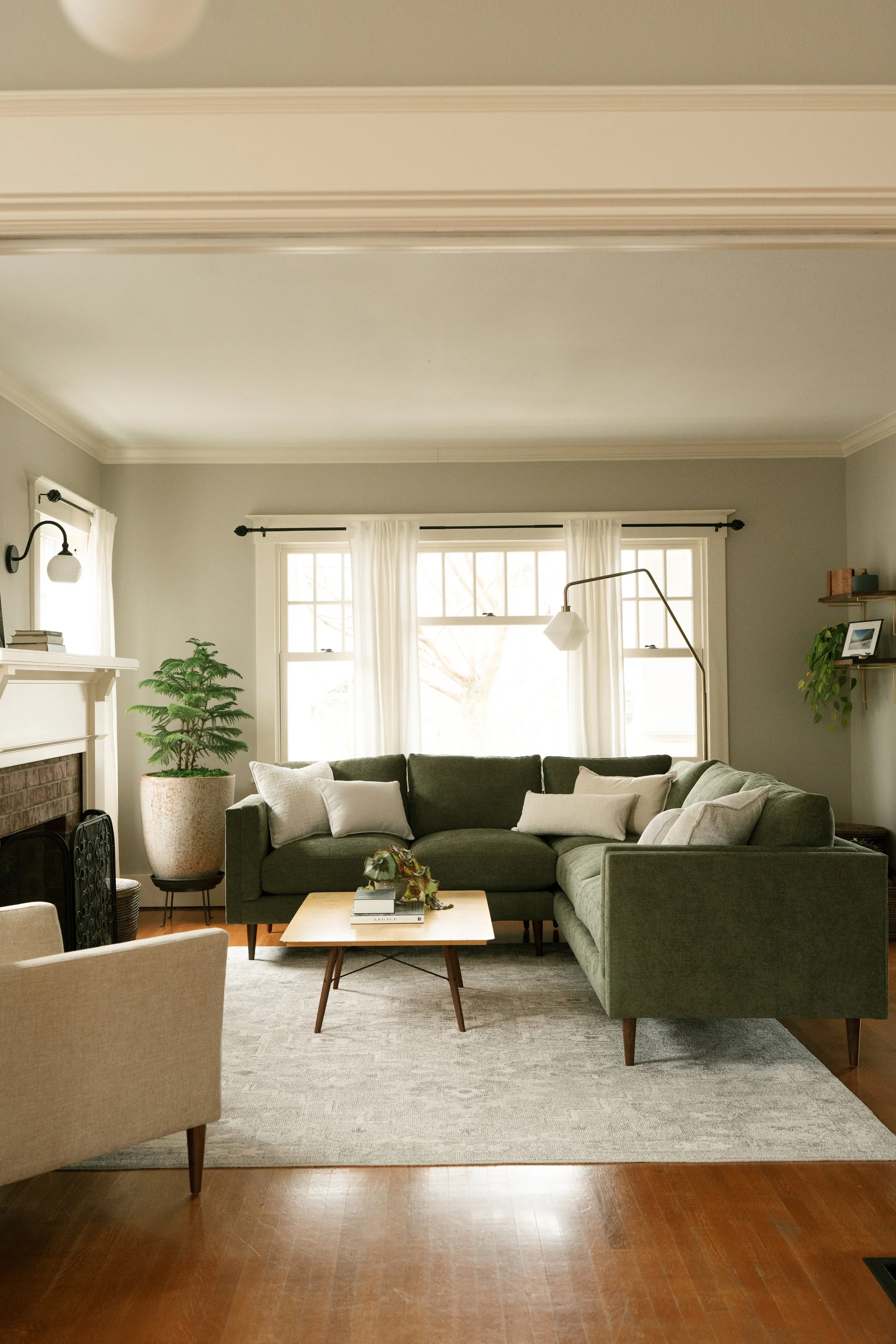 livingroom-8 (2).jpg