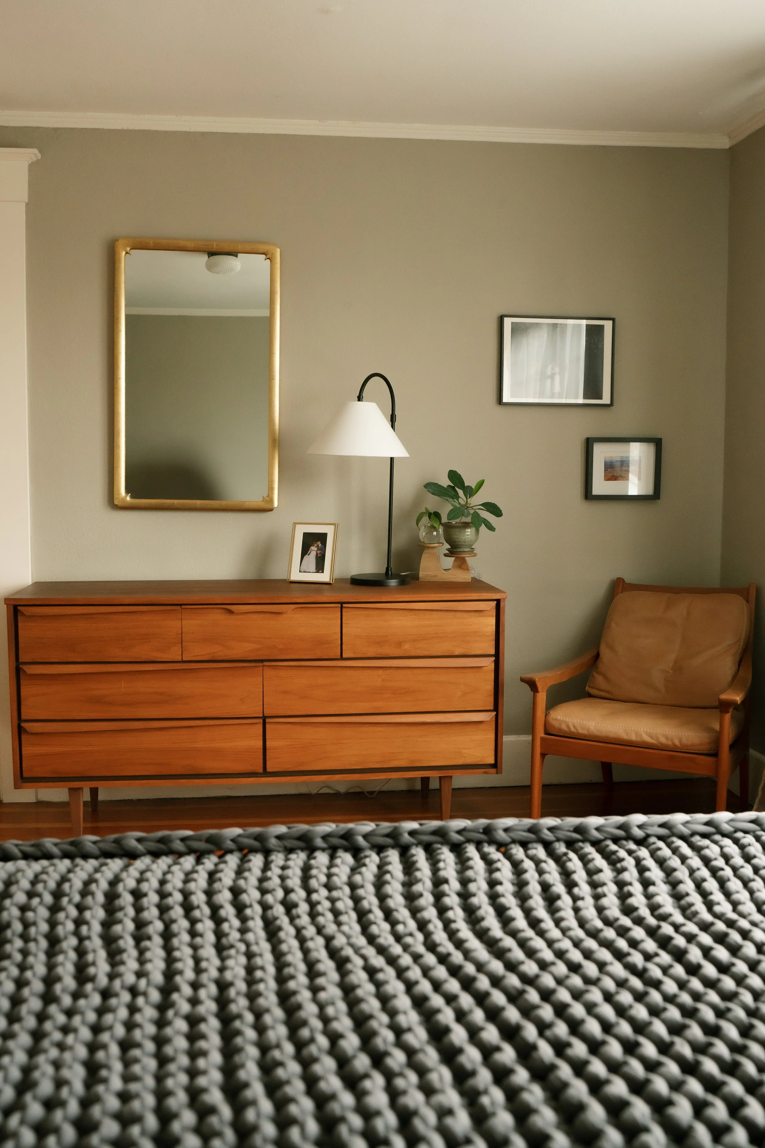 bedroom1-31.jpg
