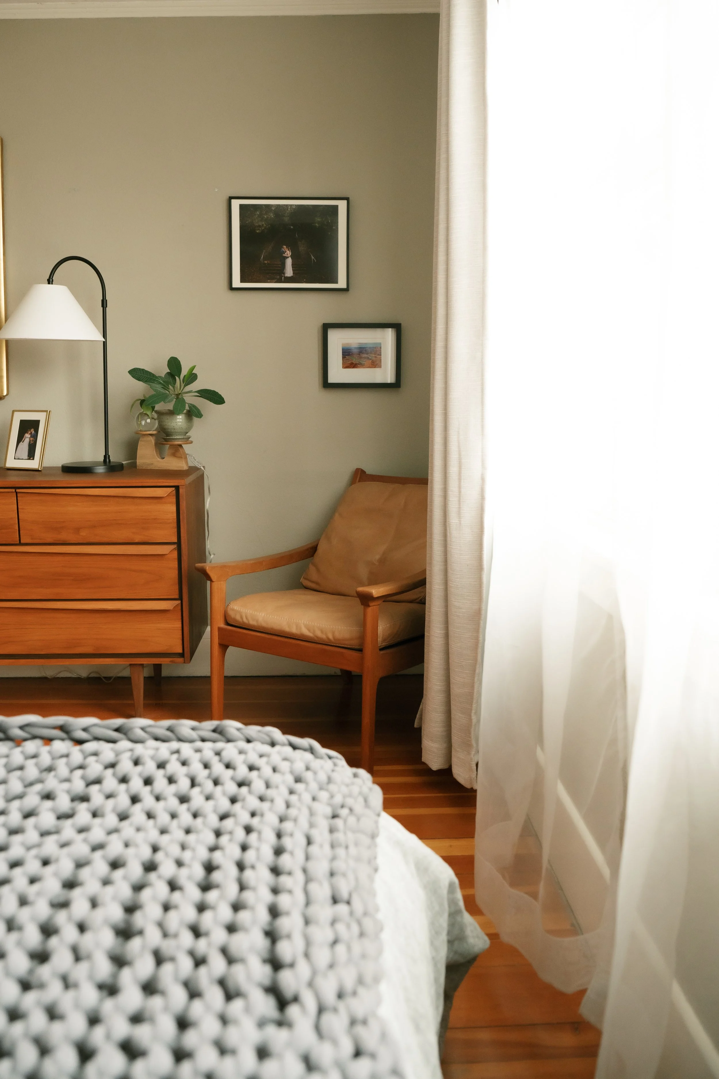 bedroom1-23.jpg