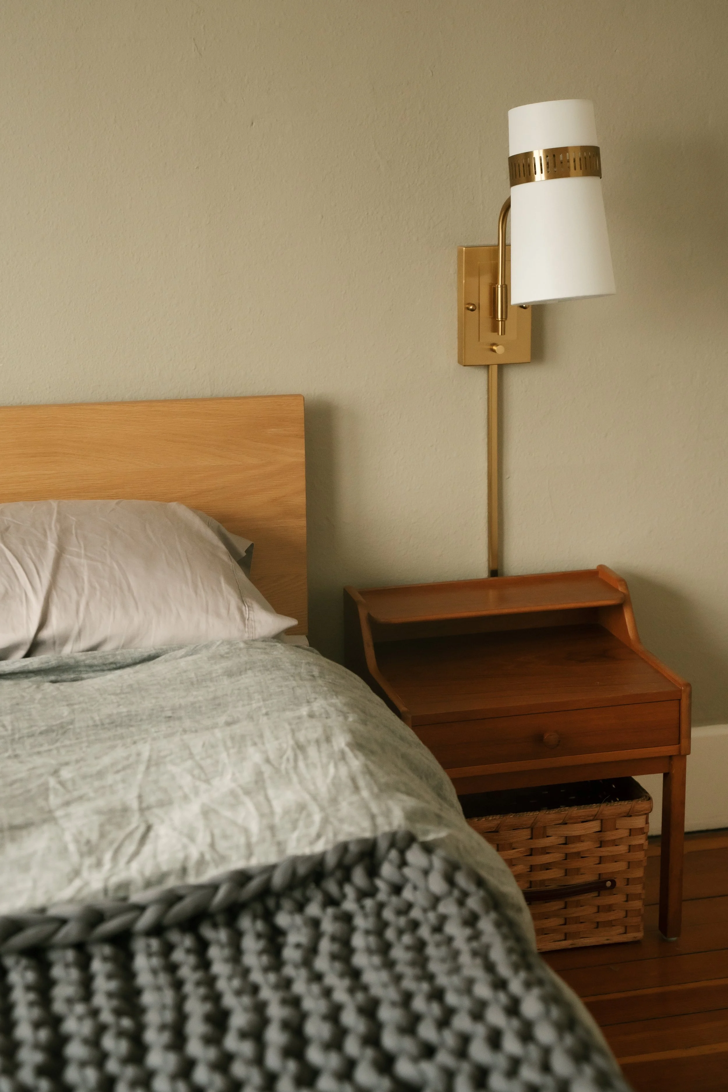 bedroom1-16.jpg