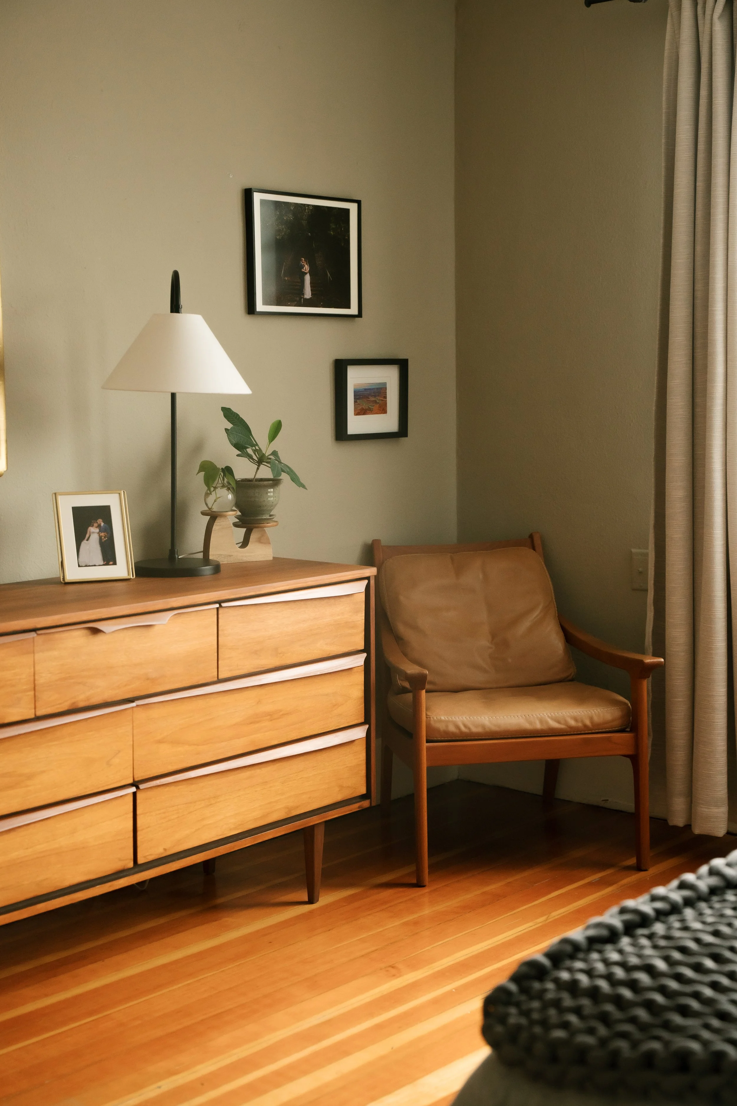 bedroom1-11 (1).jpg