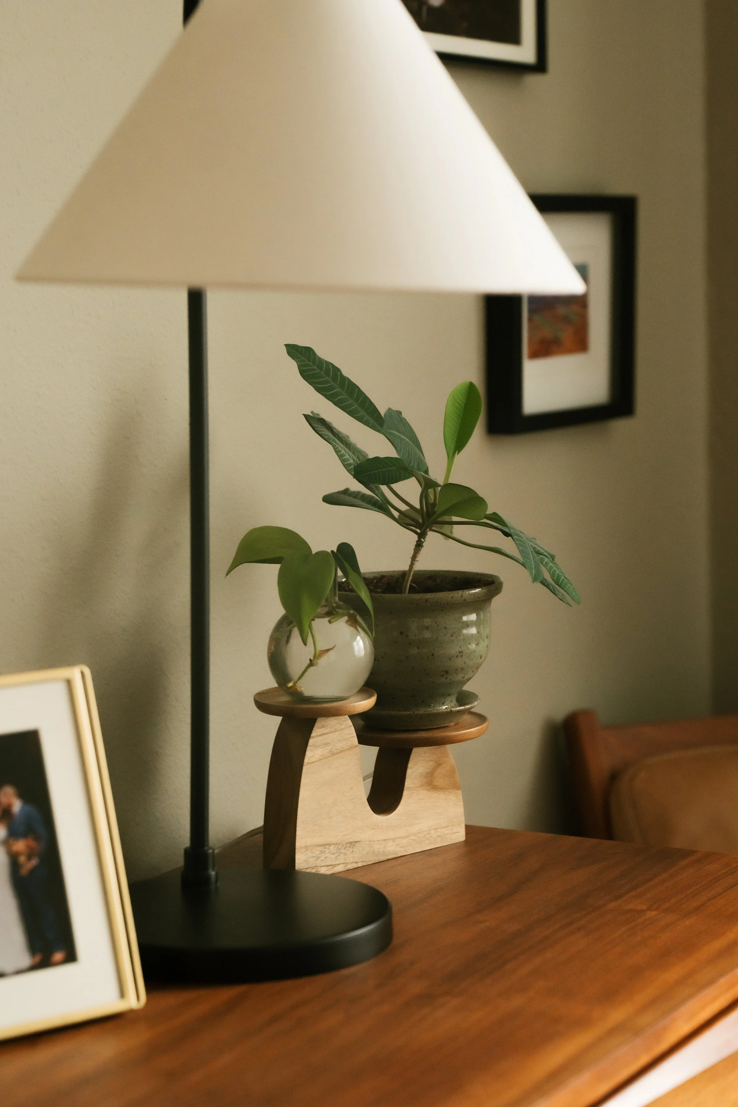 bedroom1-9.jpg