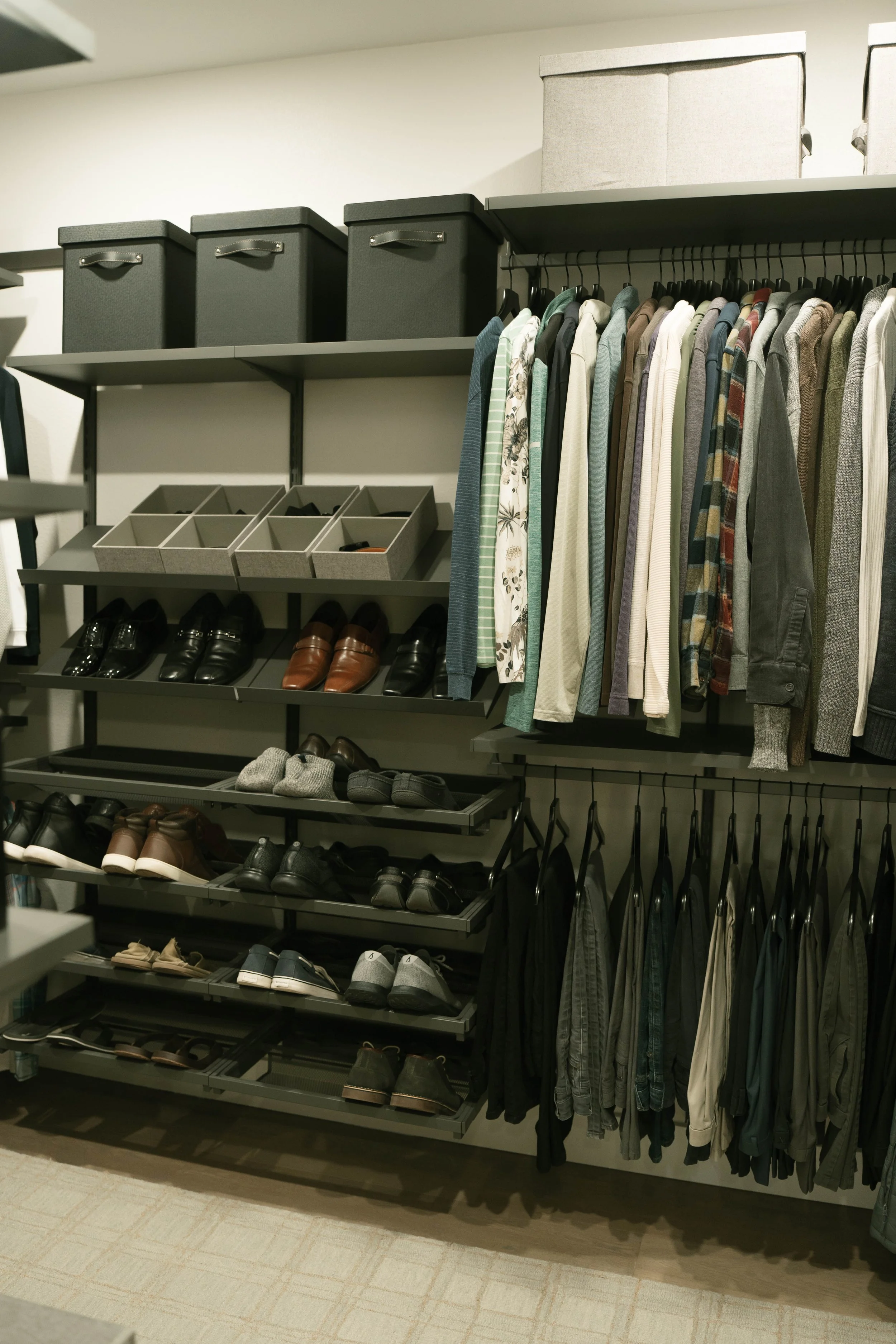 brighthive-closet-44 (1).jpg