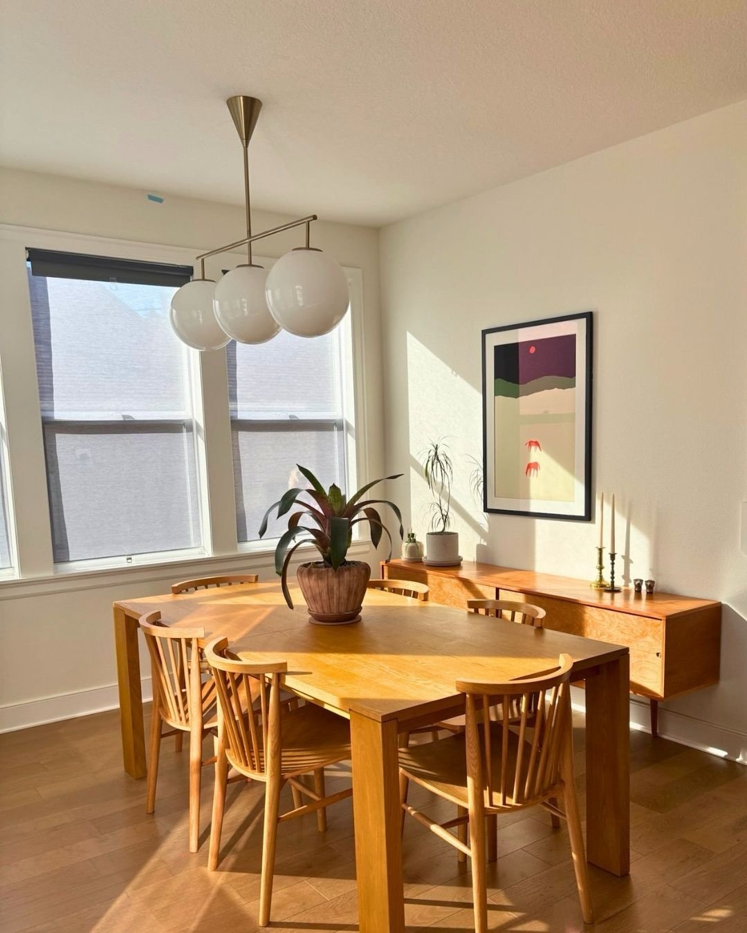 PROJECT SPOTLIGHT

SE Morrison St. Project: Living Room, Dining Room, Entryway + Coat Closet Design &amp;
Organization. 👀 Swipe through for some before &mdash;&mdash;> afters! 

These spaces do a lot of heavy lifting; they see us off and welcome 