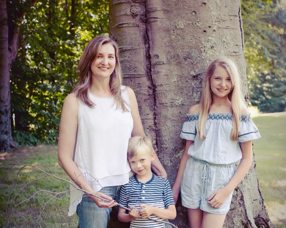 Cathy-Luke-bio-2019.jpg