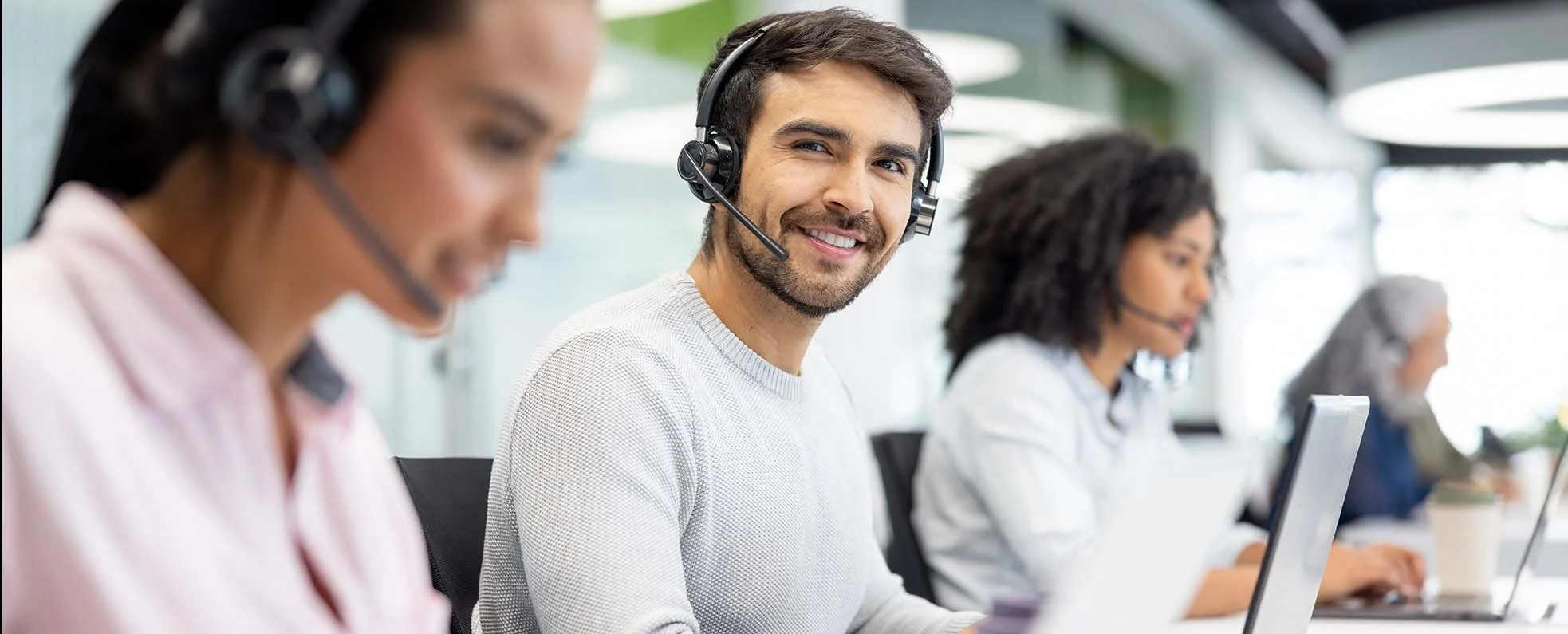 call-center.jpg
