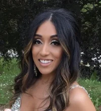 Alyssa Flores.jpg