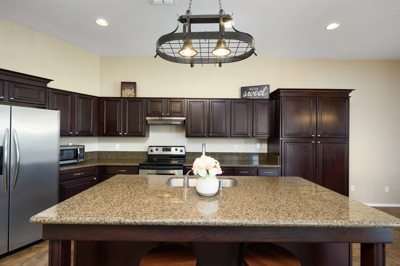 11_3009WEsparteroWay_11_mls.jpg
