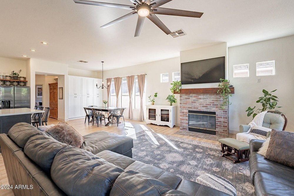 7778 S Grandview Avenue, Tempe, AZ 85284