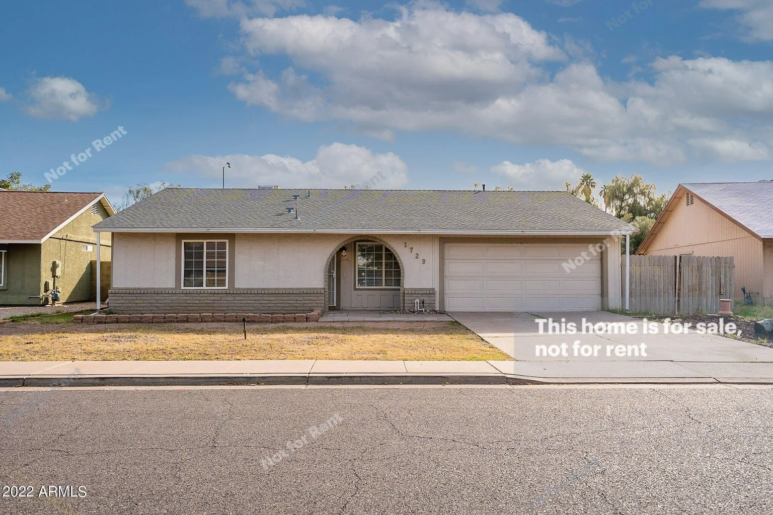 Sold: 1729 S Almond, Mesa, AZ 85204, Arizona Luxury Partners represented the buyer