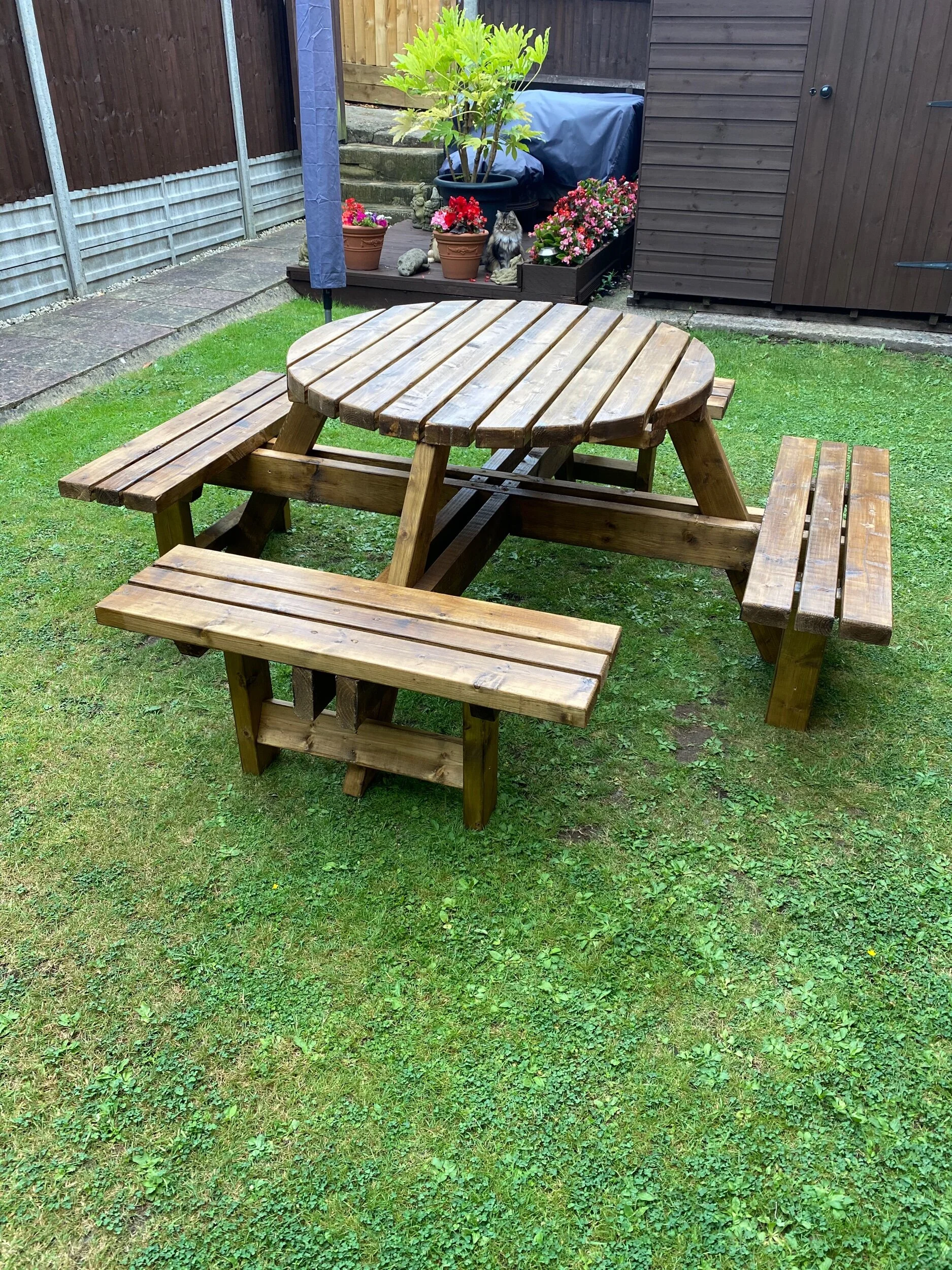 EEF20C9B-DFE4-4BAB-8CD3-D17674336630