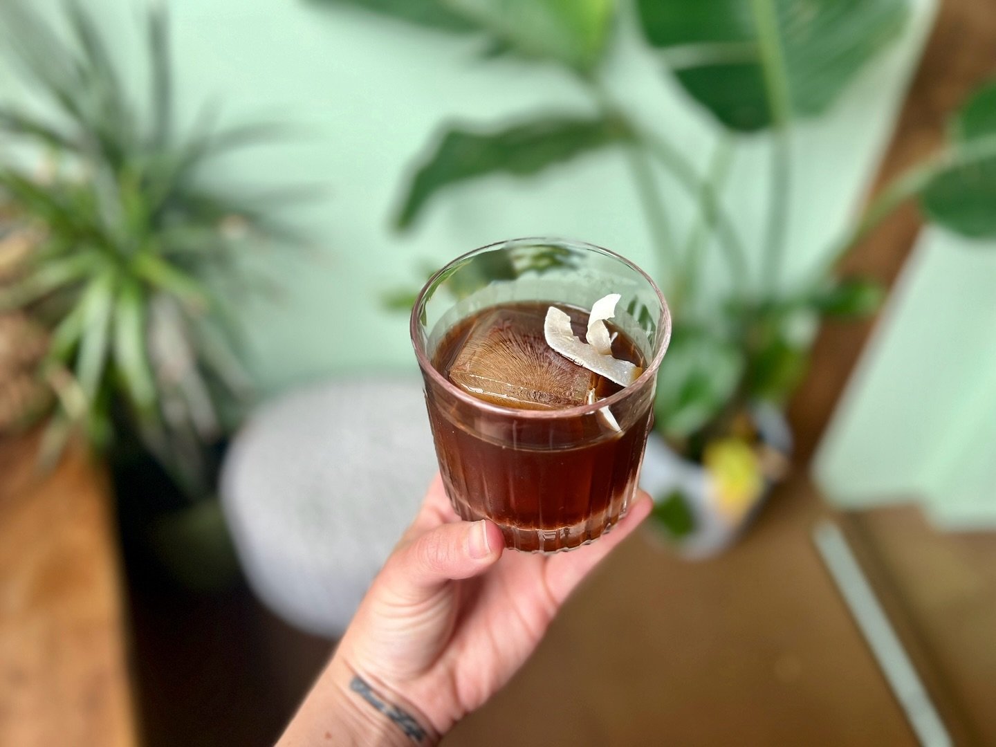 Patiently waiting for warm weather with summer inspired cocktails ☀️ Sipping on a Coconut Cold Brew Shaken Bourbon 🥥 ☕️ @greatjonesdistillingco Bourbon, house brewed cold brew coffee, and a touch of coconut infused syrup 👌 

Open Thursdays from 3-9