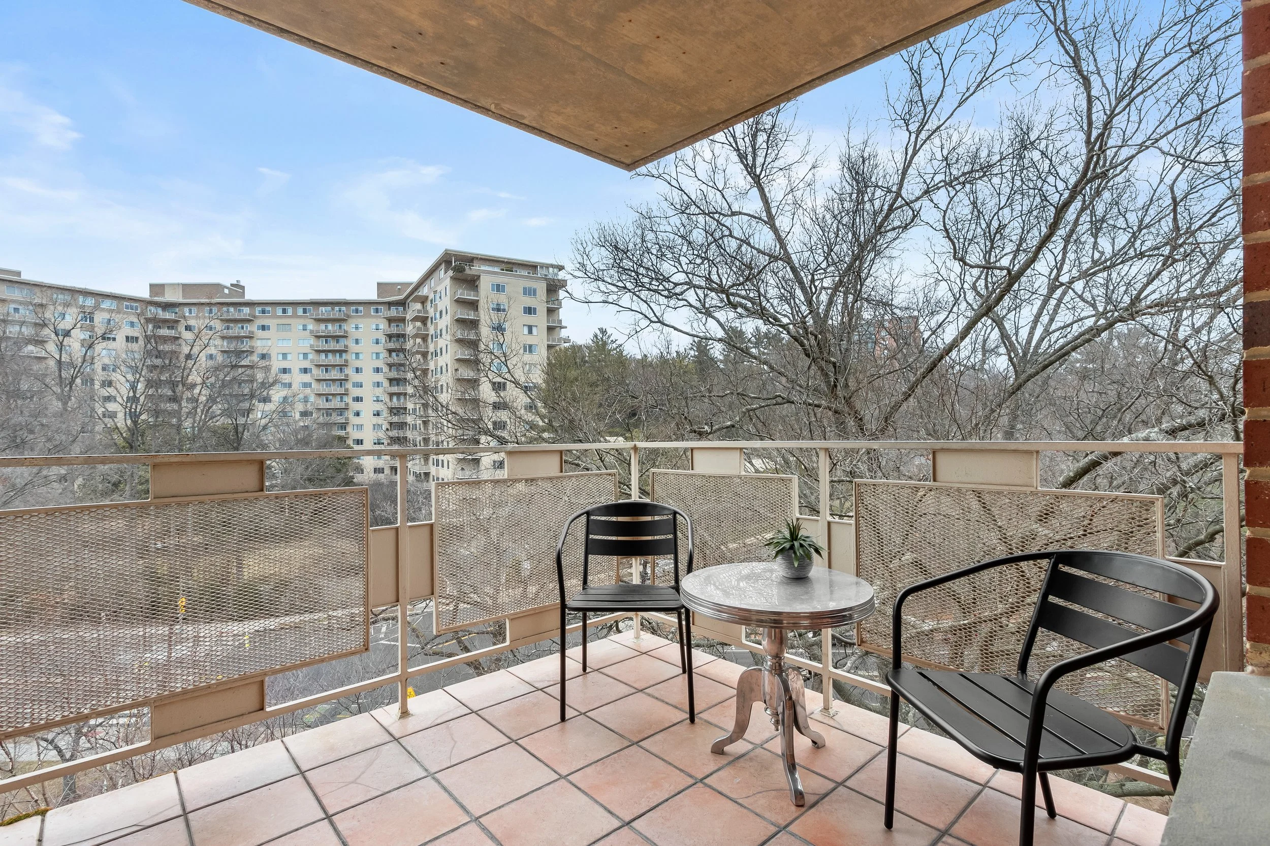 21-Tunlaw Road 021.jpg