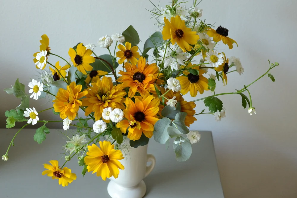 A fresh flower arrangement that I left to dry