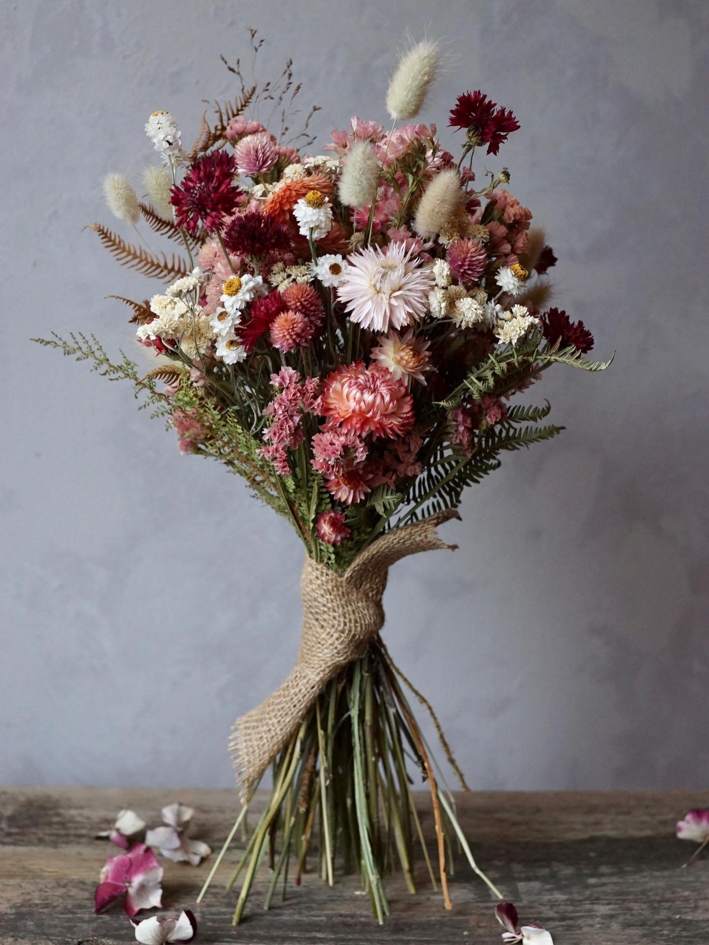 A bouquet made to remember someone dear, in their favourite colours 🩷