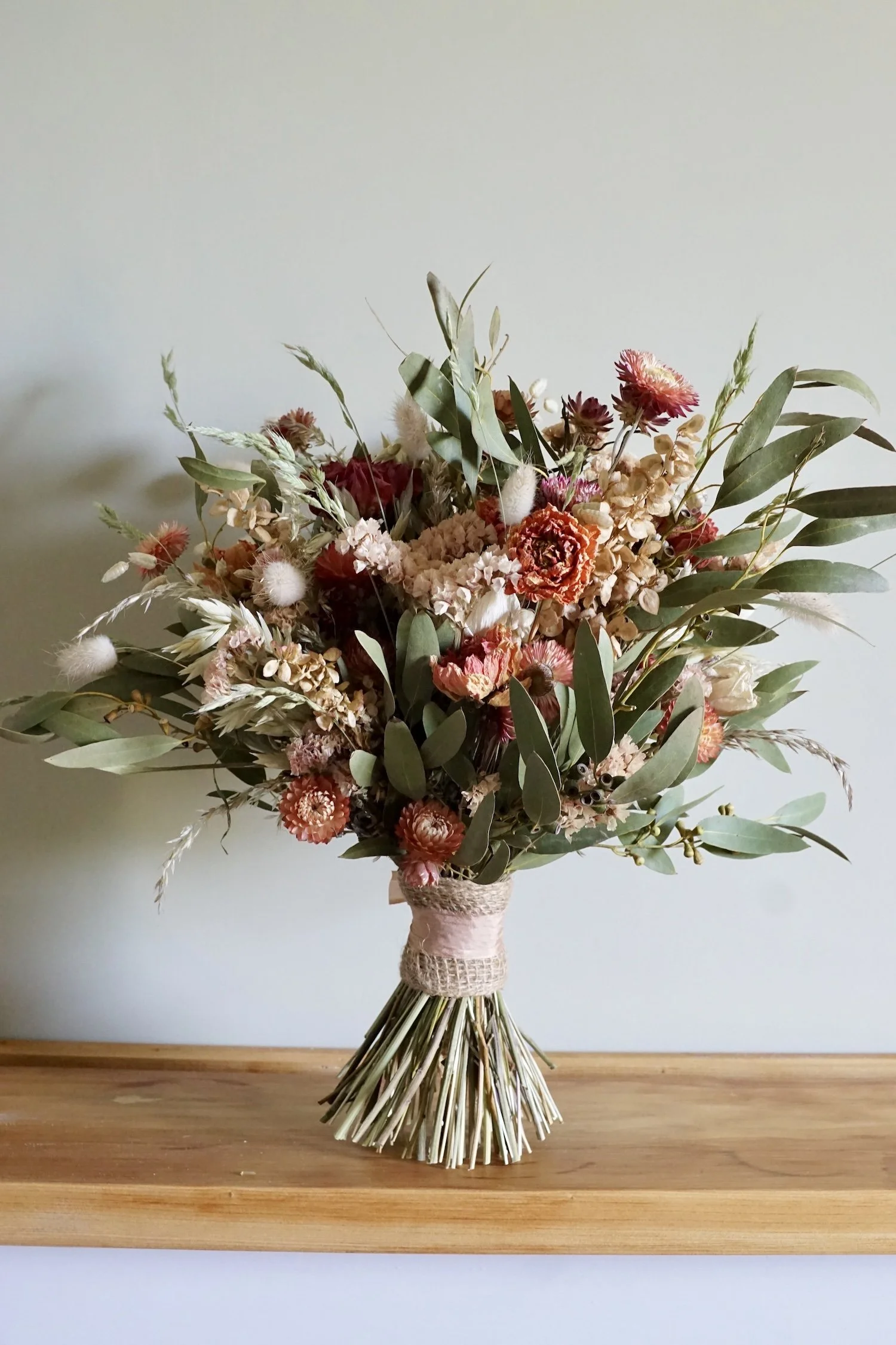 peach-bridal-bouquet.JPG