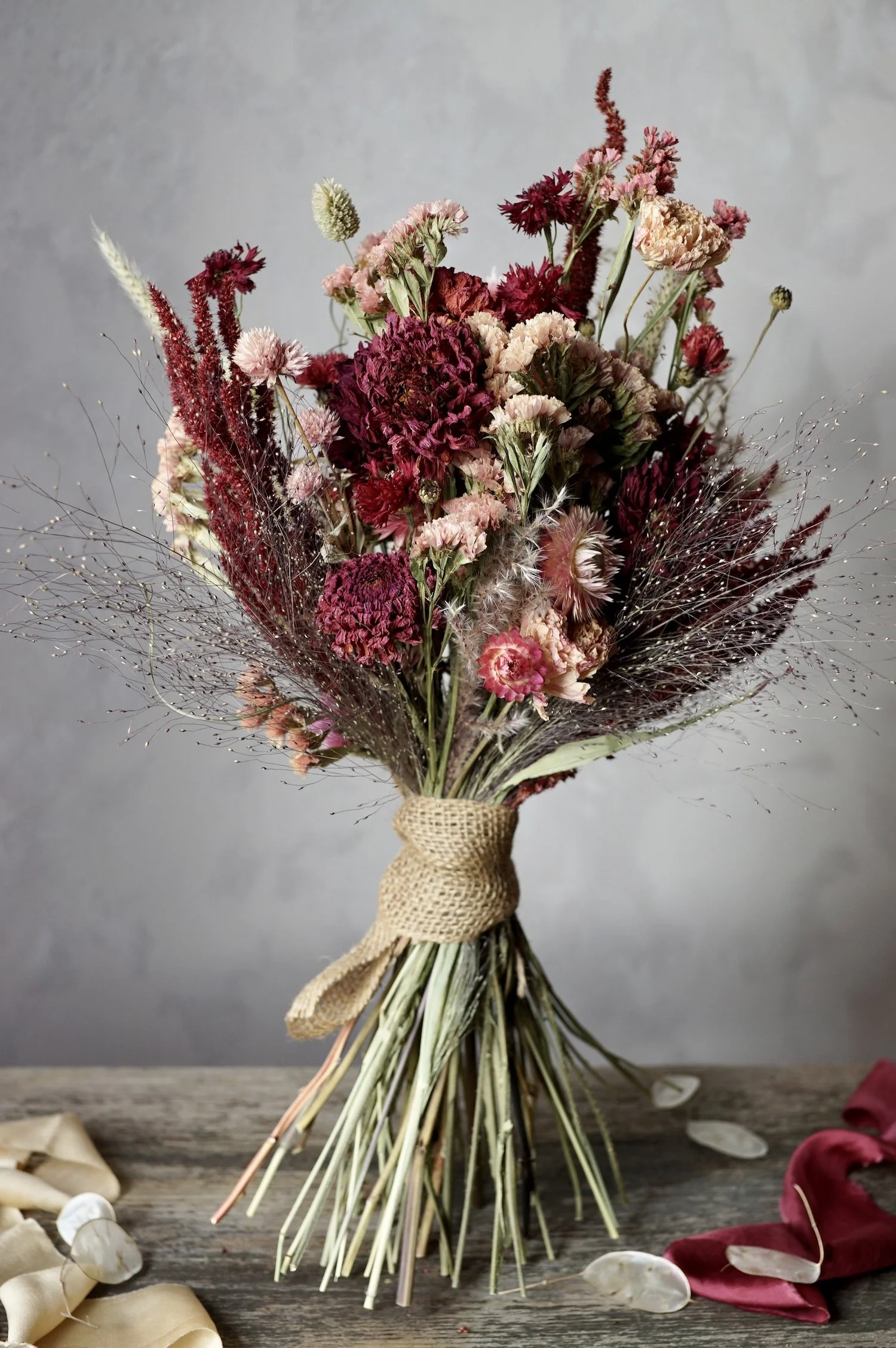 flower-bouquet-red-everlasting.JPG