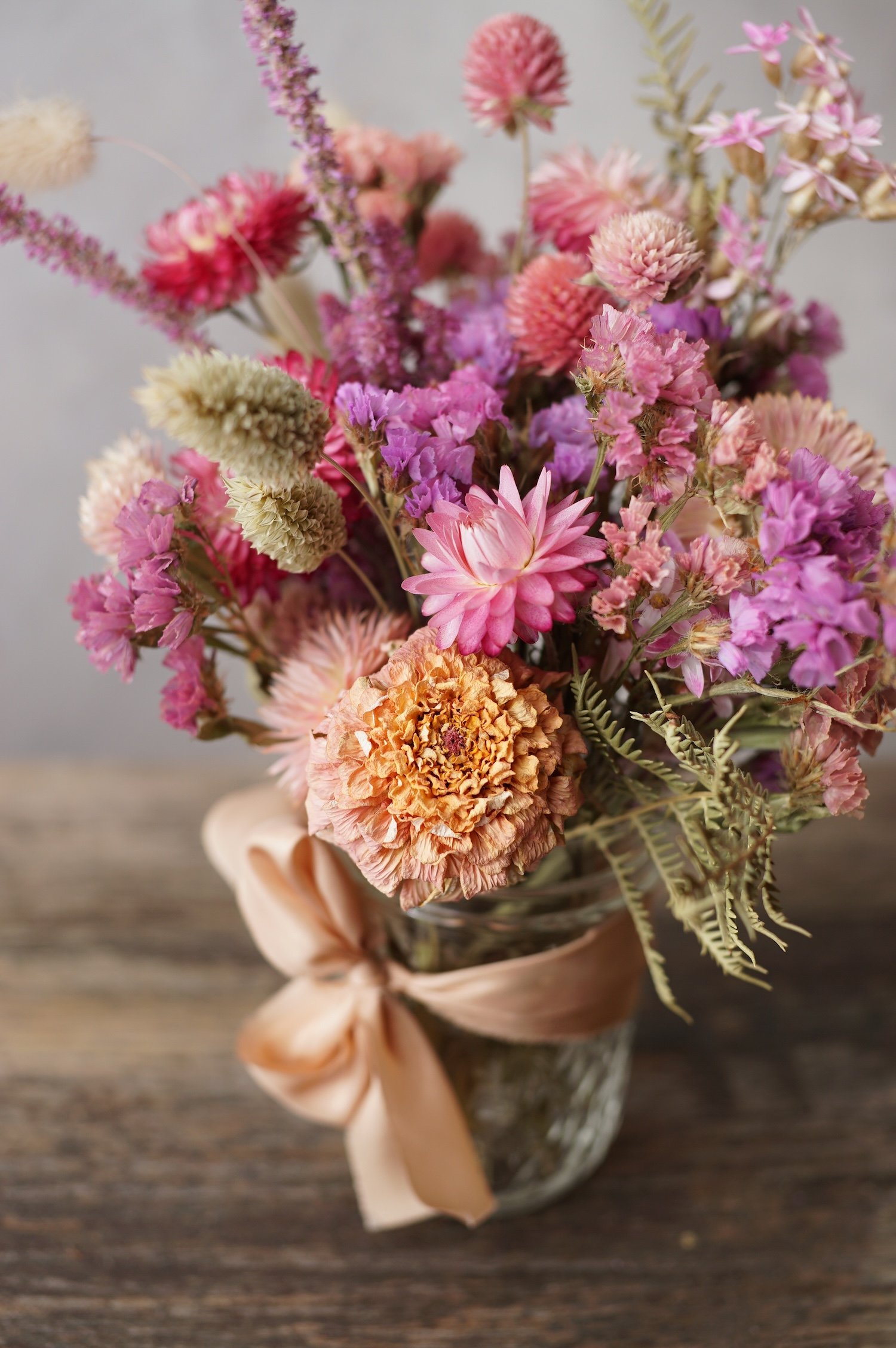 dried-flowers-design-pink-jam-jar.JPG