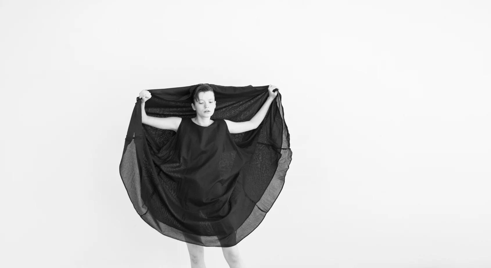cut10_094_r.jpg