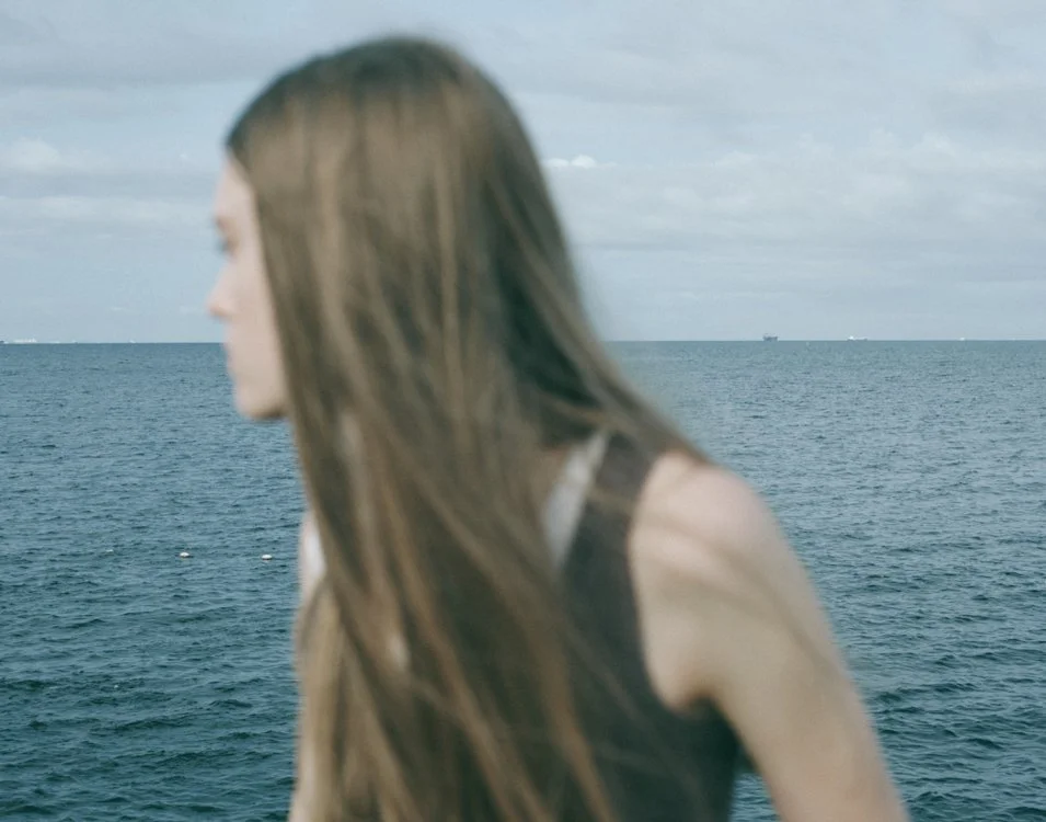journal vol.027 By the Sea