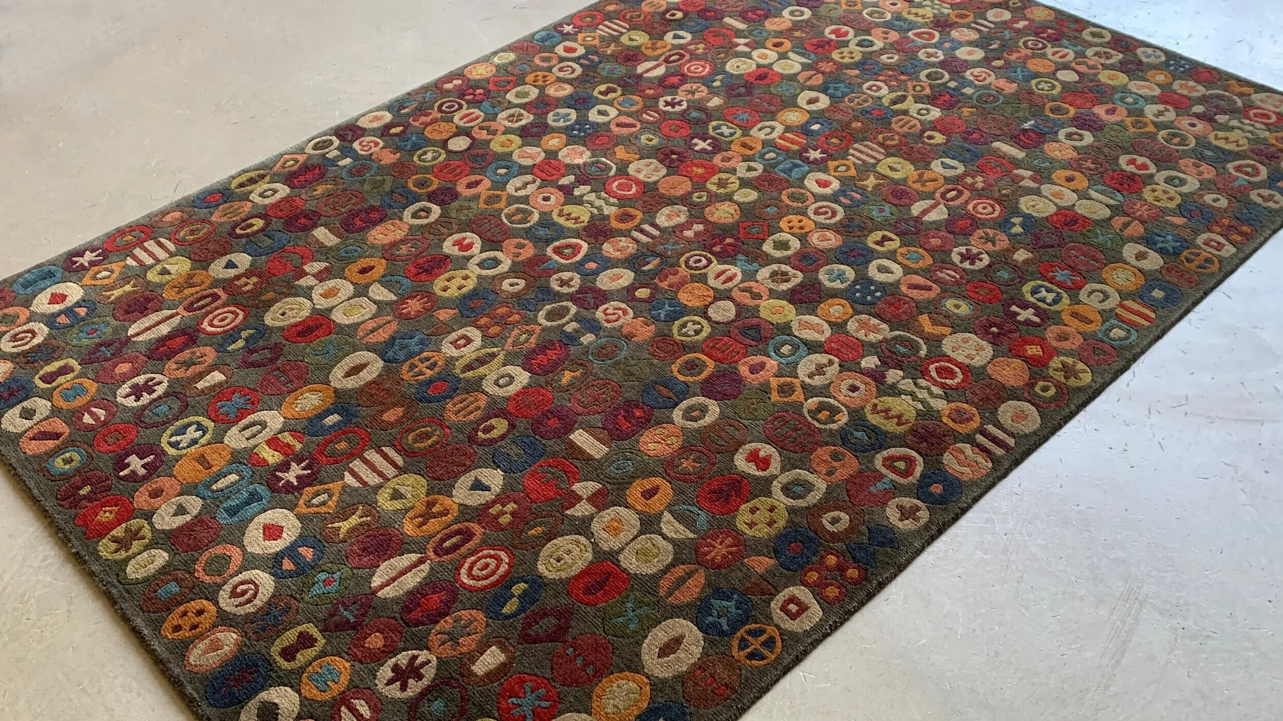 bottlecaps-putty-floor-2020.jpg