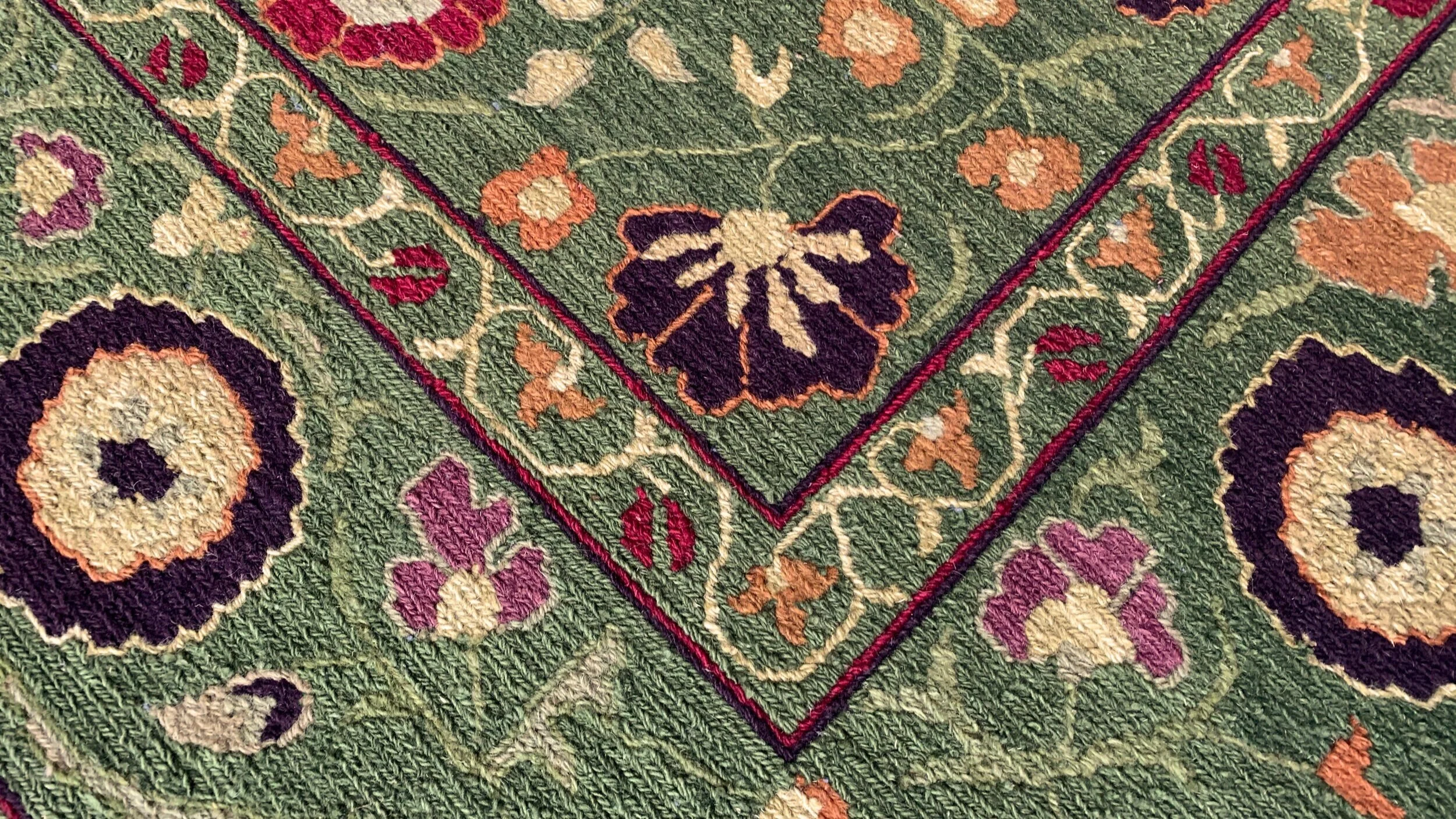 Suzani13+Green+closeup.jpg