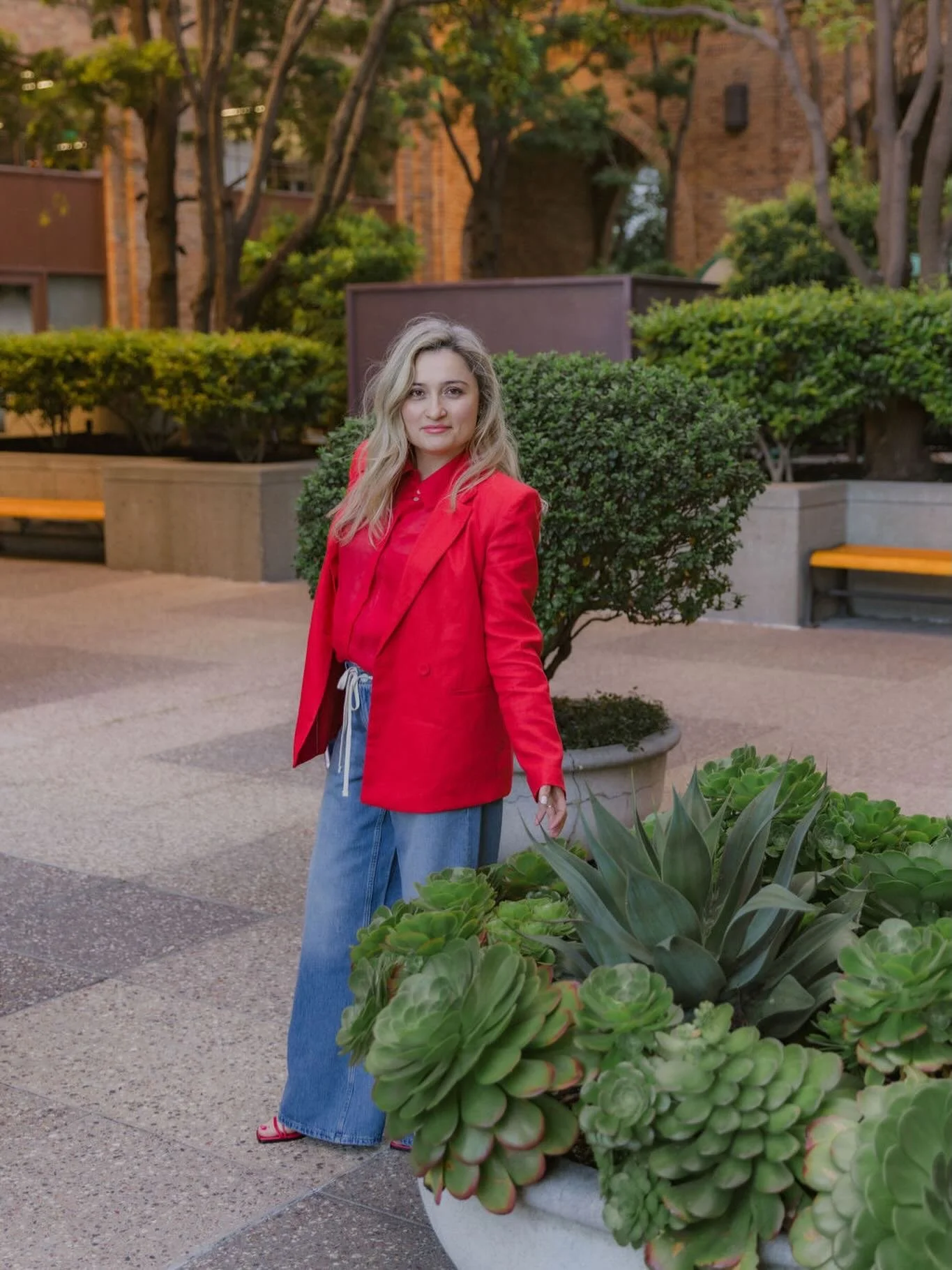 Today is my seven-year anniversary at @compasscalifornia. 

Every year, I receive congratulatory messages, starting with our CEO, Robert Refkin @robreffkin 

To be completely honest, I always forget about my anniversary, and I&rsquo;m glad I have an 