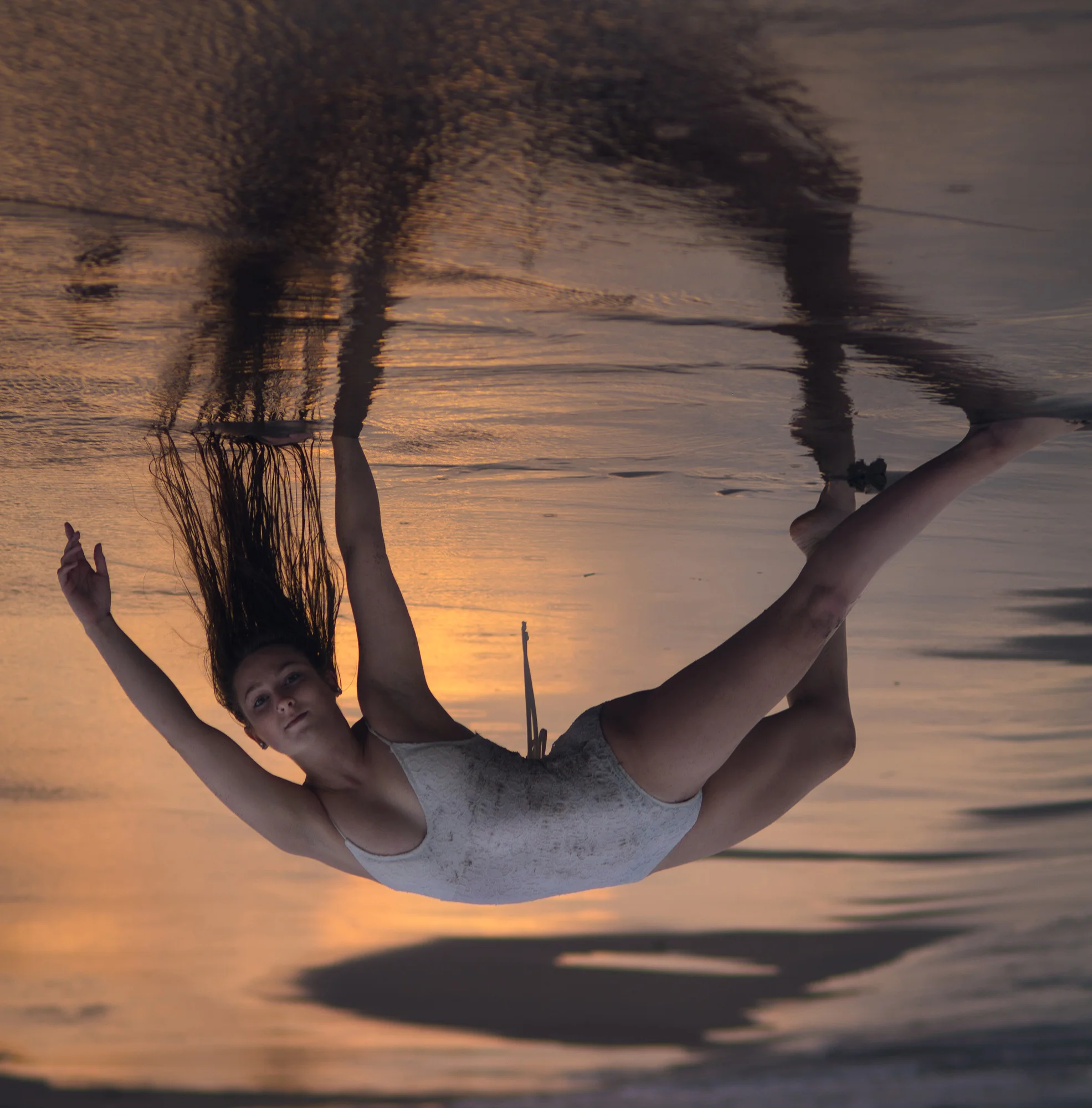 MysteryBoudoir Beach 0289.jpg