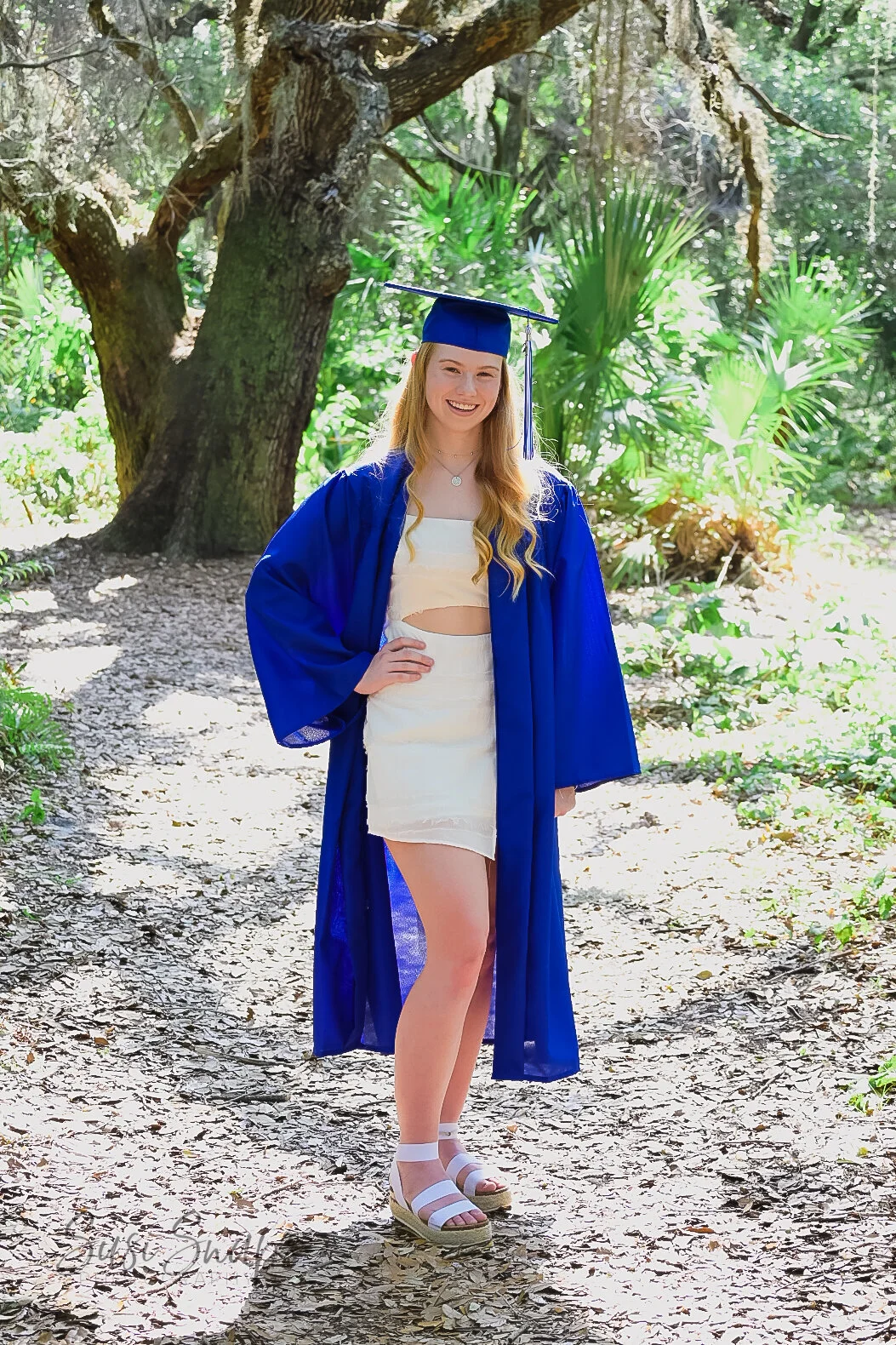 annabelle senior photos-1 2.JPG