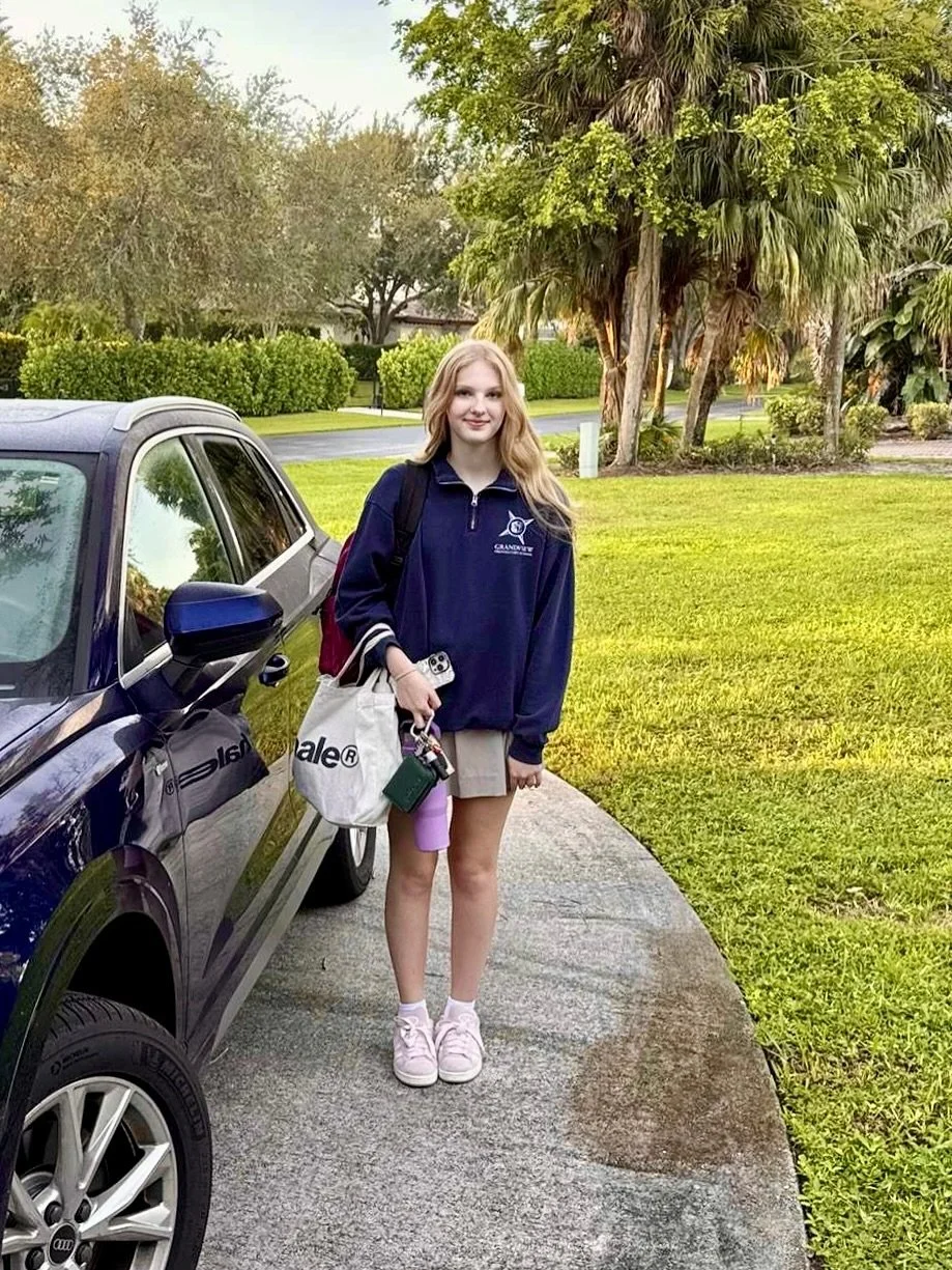Obligatory first day of school pics, plus a little video with a glimpse into my classroom 💙❤️
Ally&rsquo;s starting her junior year! 

#backtoschool #classof2027 #grandviewprepfl