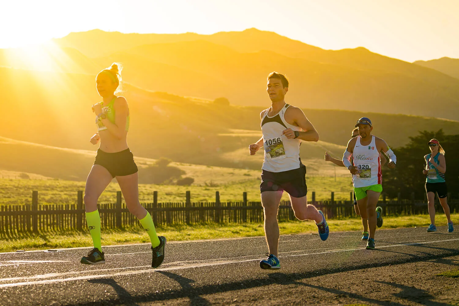 big-sur-running-marathon-sports-photo