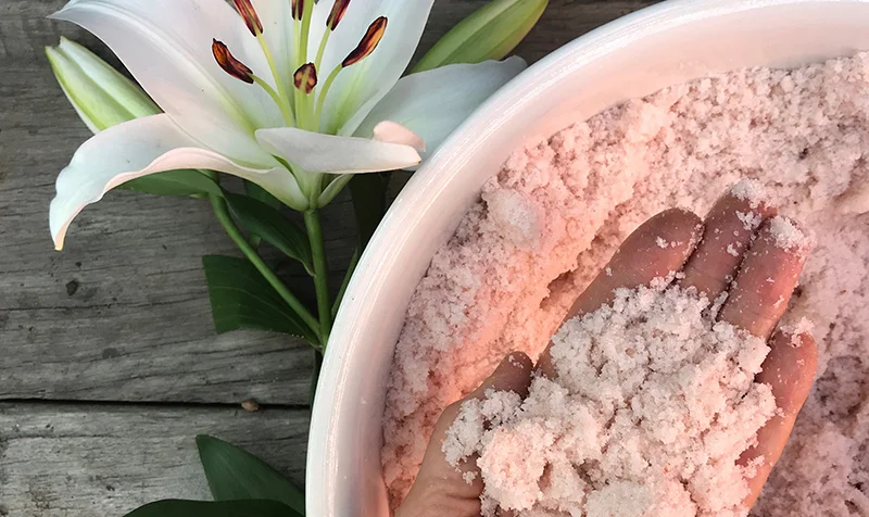 Hell Wench body scrub_Rect.jpg