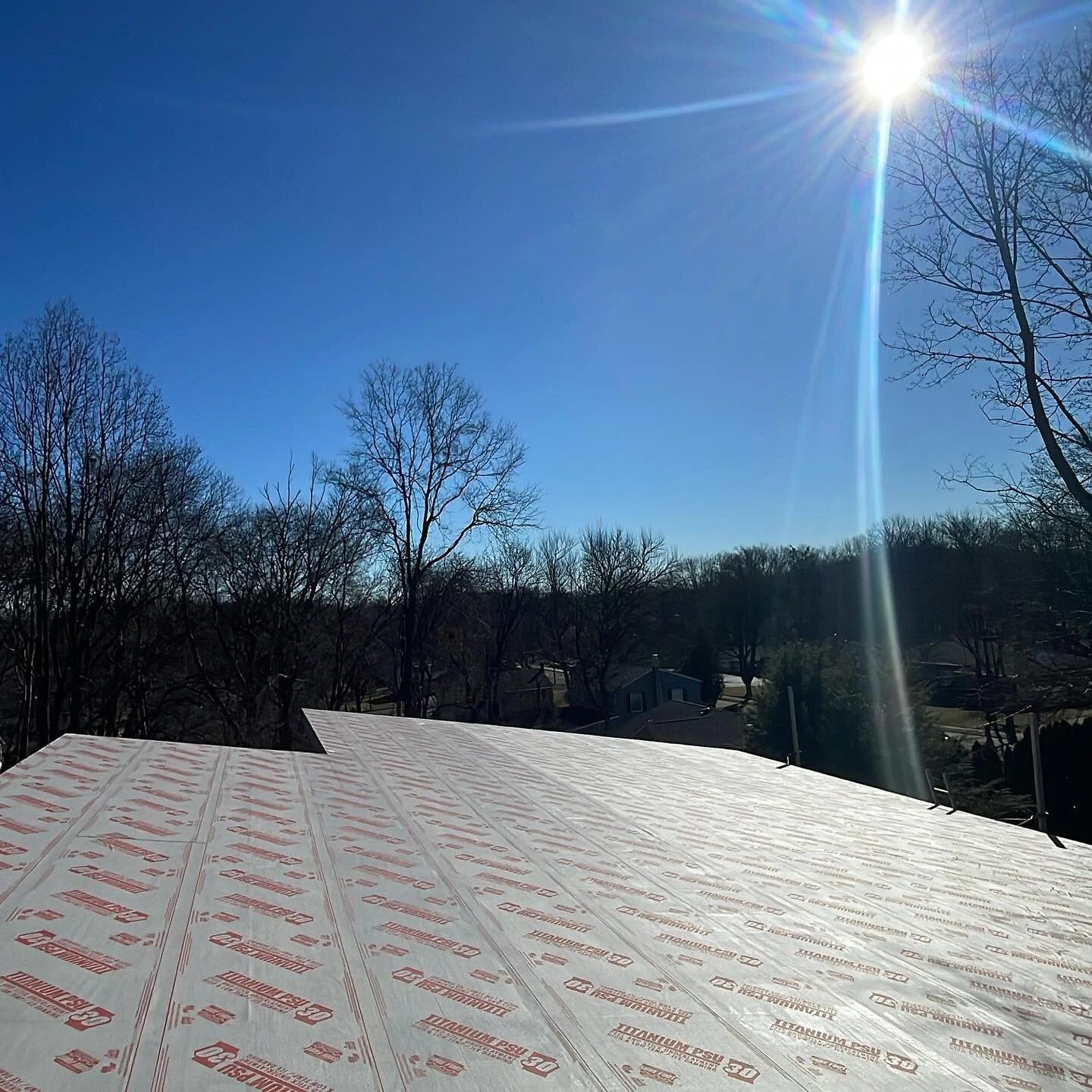 Beautiful, clear day to install a new metal roof on our modern custom project in #Paramus #moderndesign #lowenergy #customhome