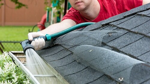 Gutter Cleaning in Houston TX