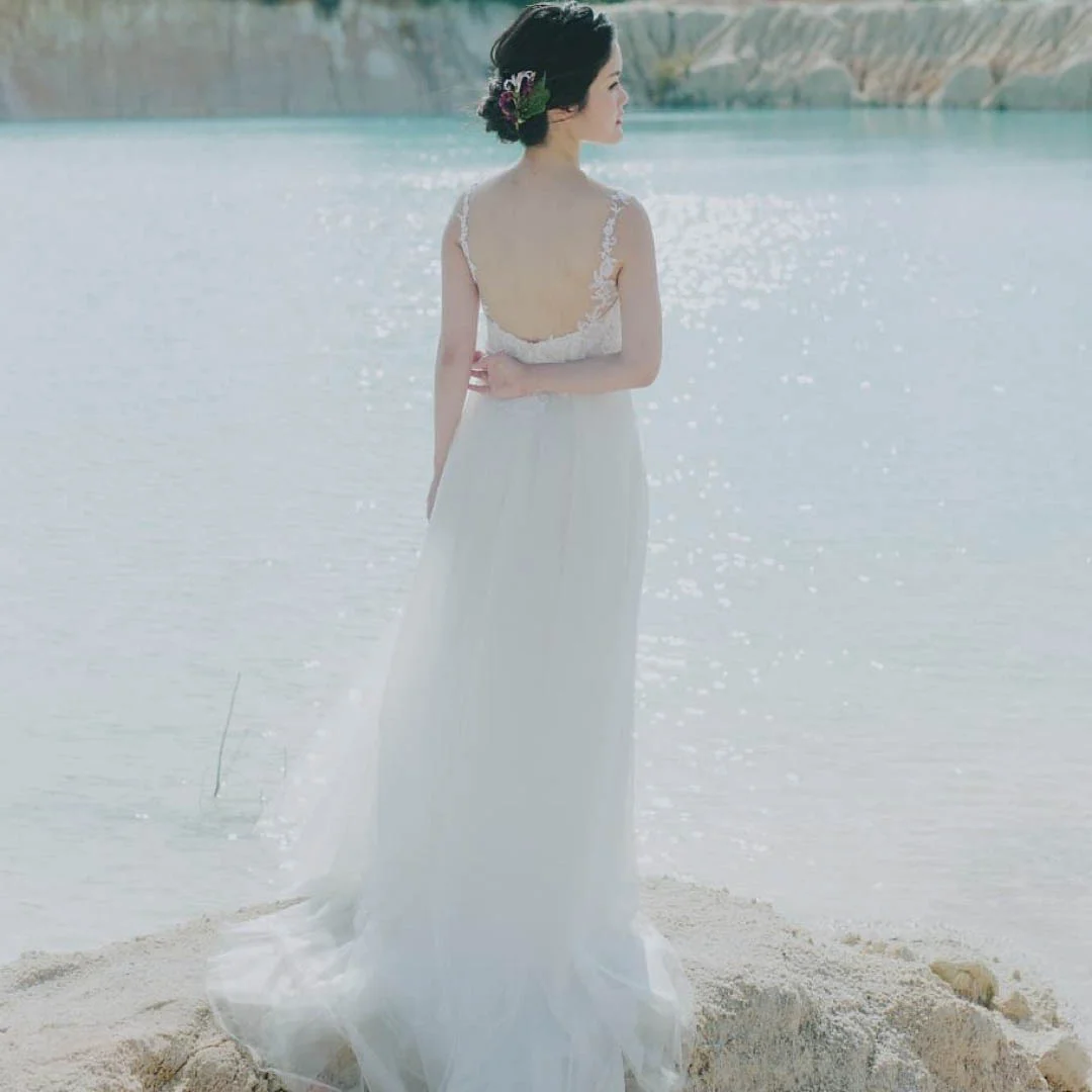 Hairstyle: Romantic low bun for Ytene