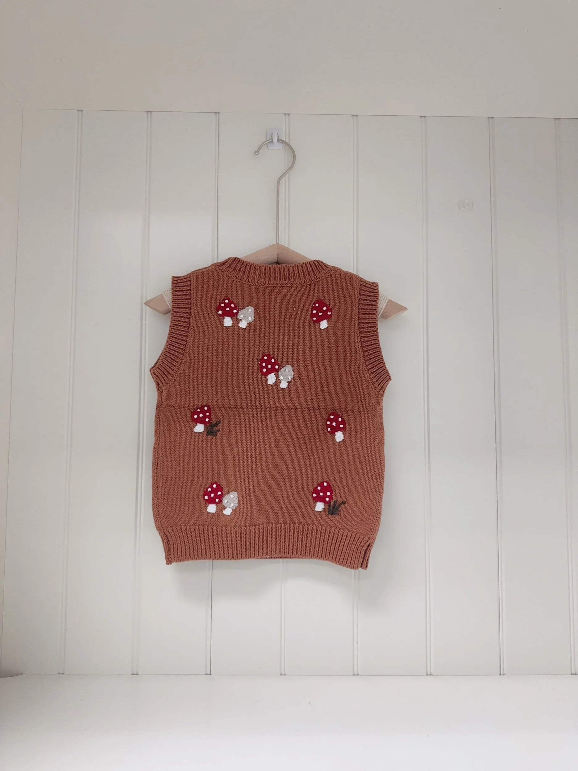 5F8C7D85-191A-4BFB-AFF8-461D665ECF1E